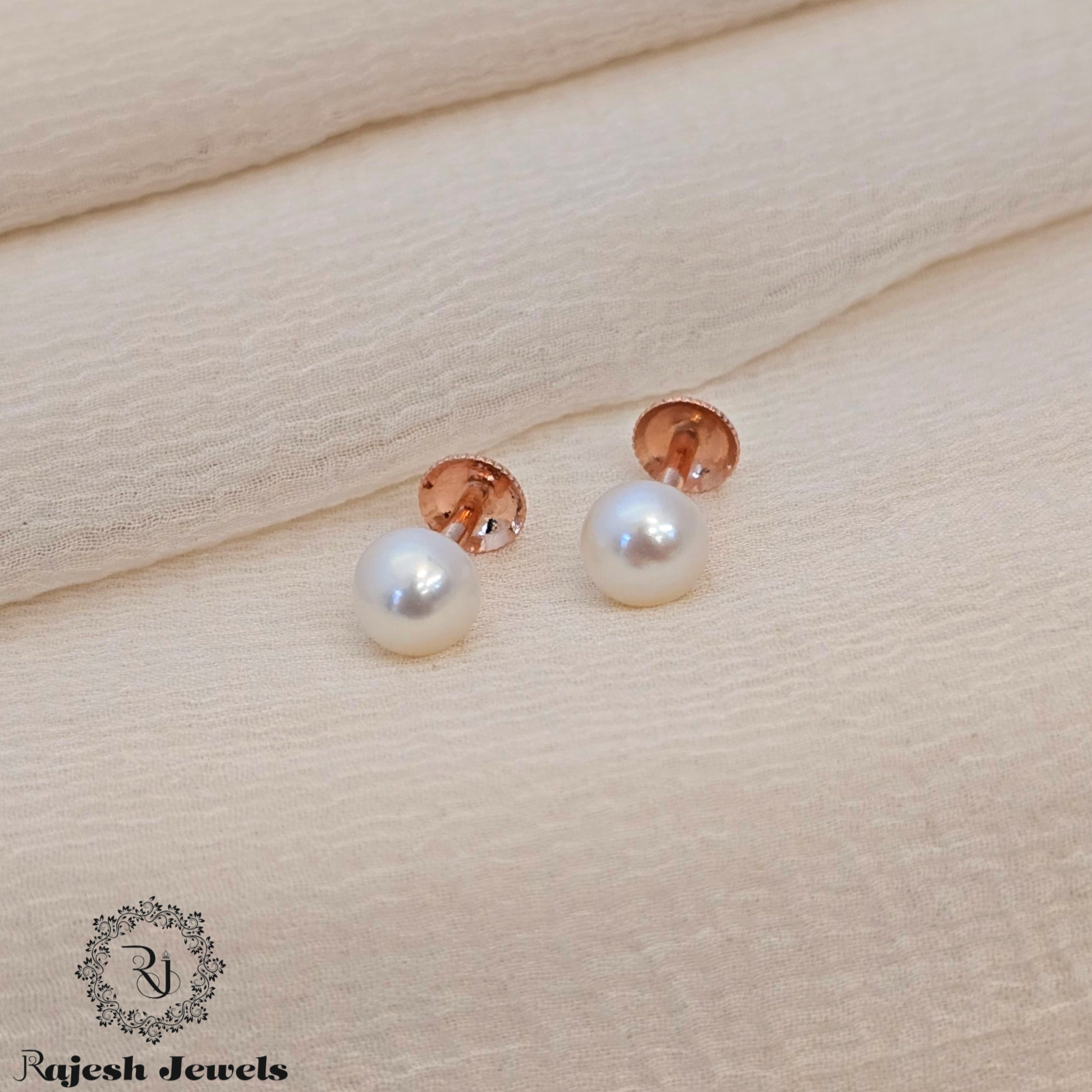 Classy Pearl Rosegold Silver Stud Earrings