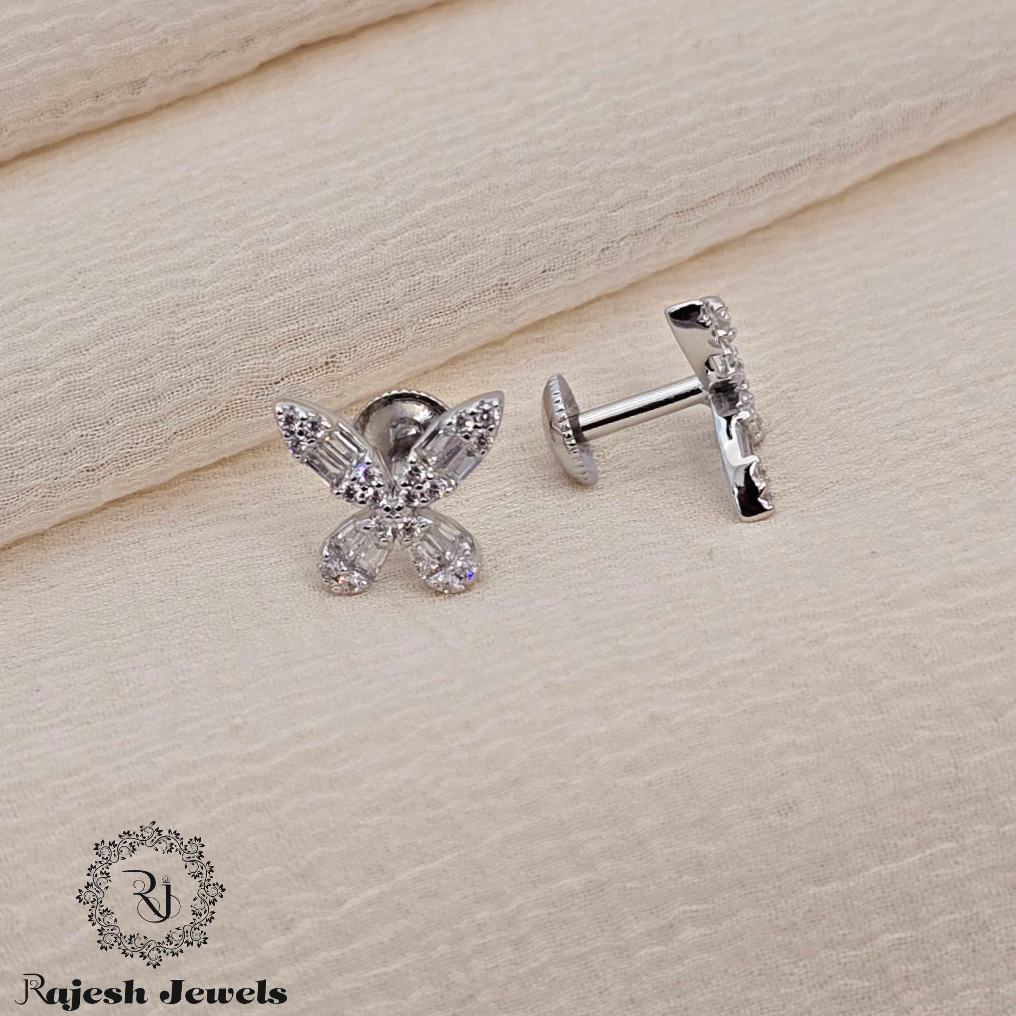 Shimmering Cz Silver Stud Earrings