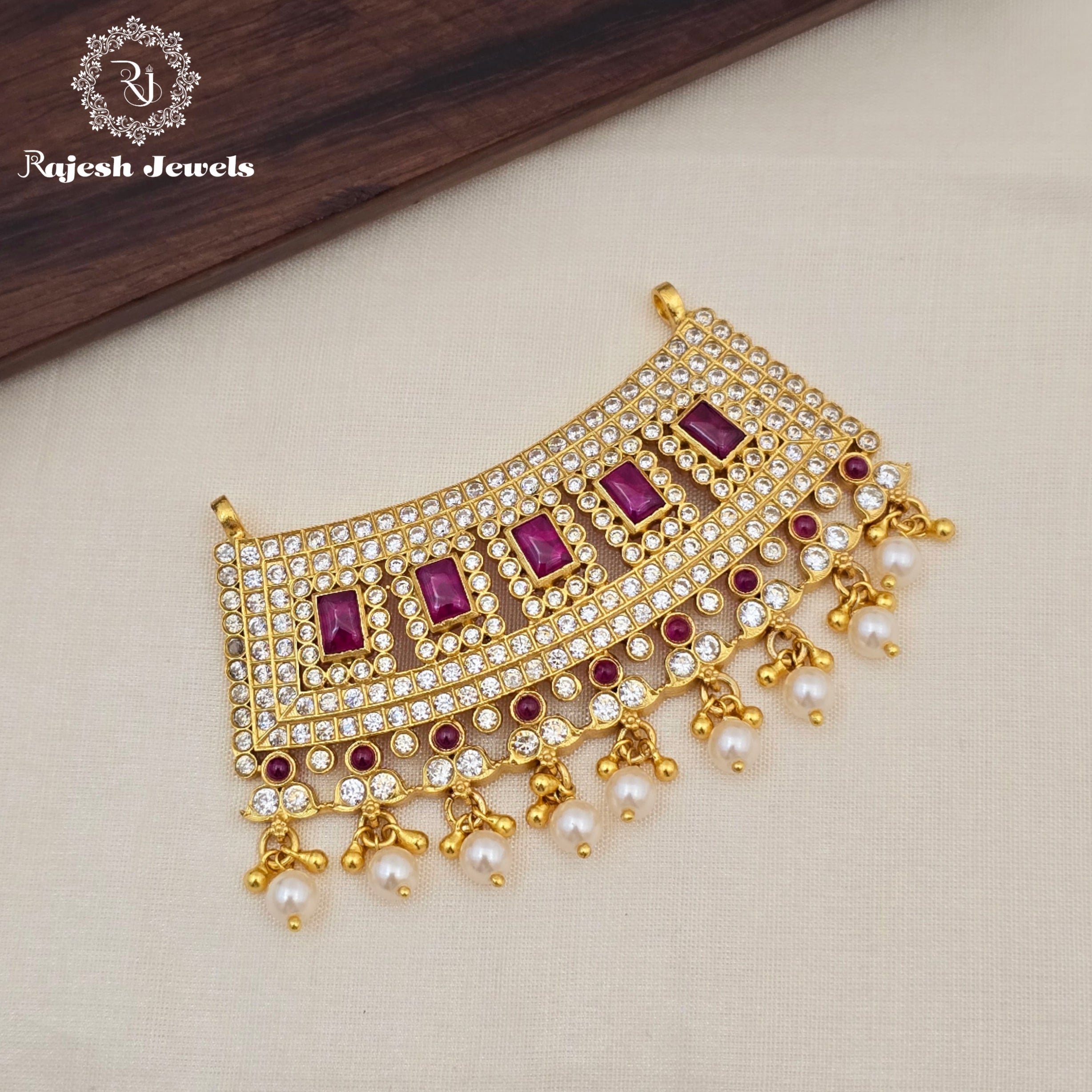 Luxurious Silver Gold Plated Pendant