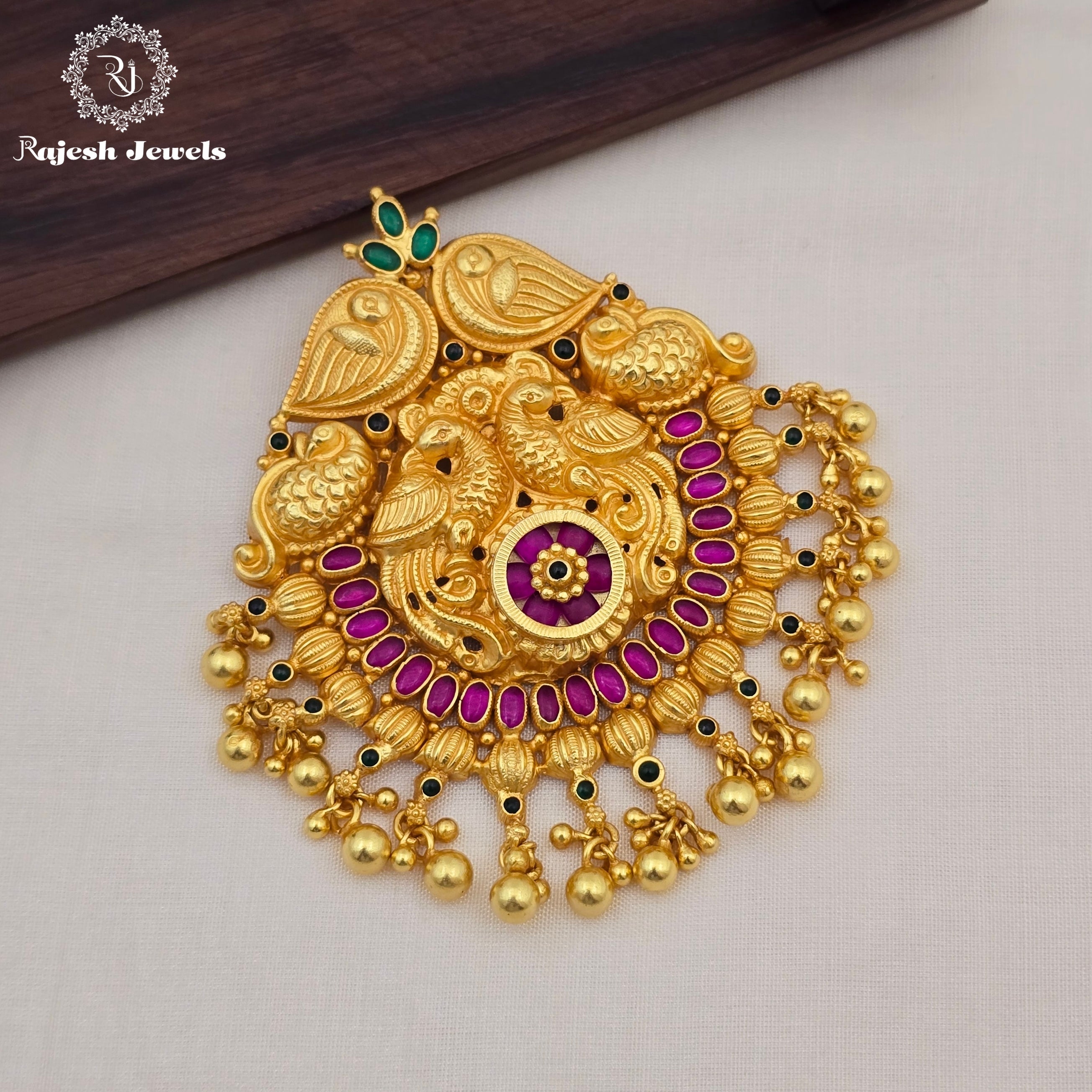 Luxurious Silver Gold Plated Pendant