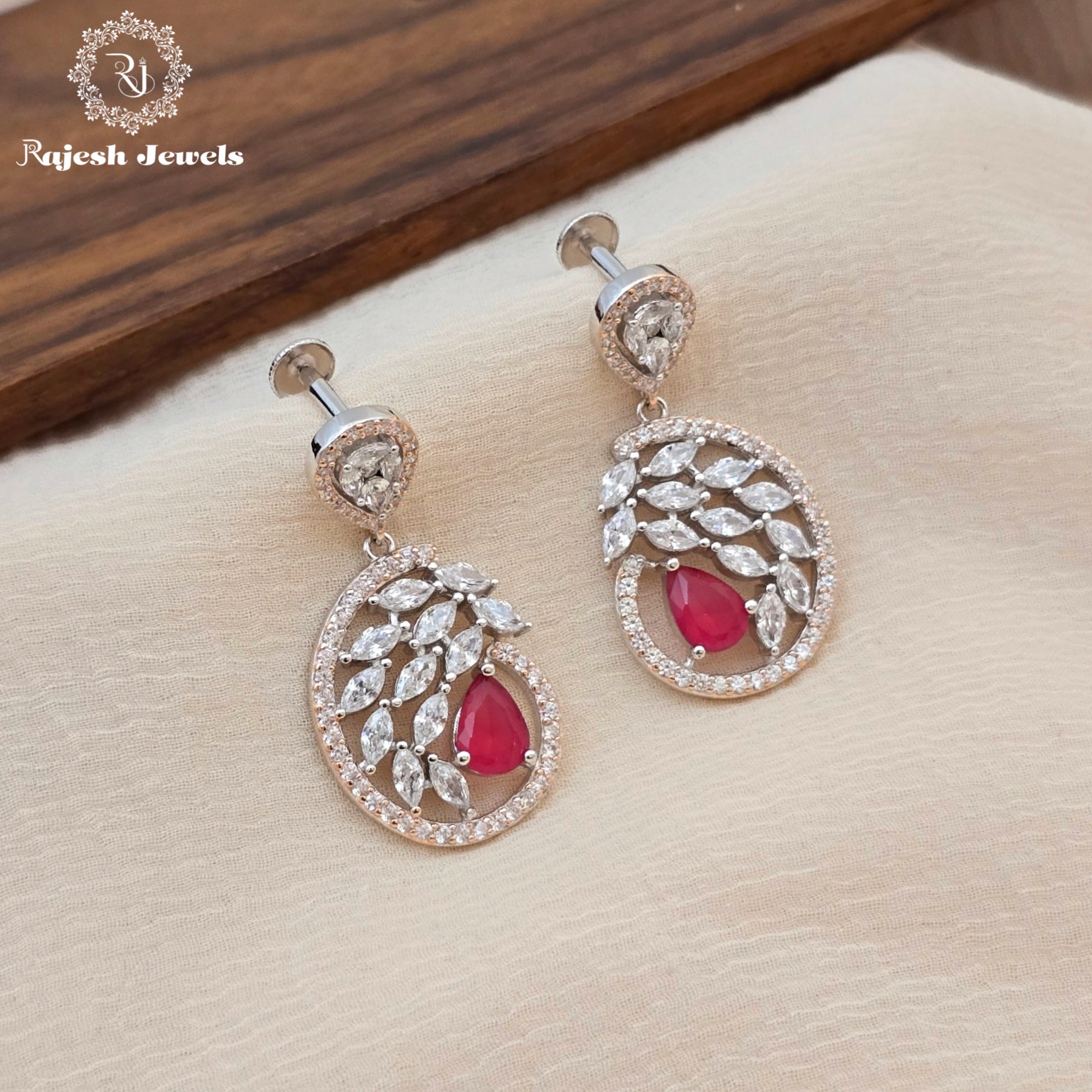 Passionate Cz South Screw Hanging Earring