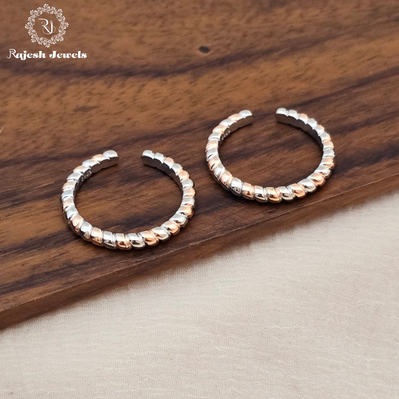 Amazing  Dual Tone Adjustable Toering