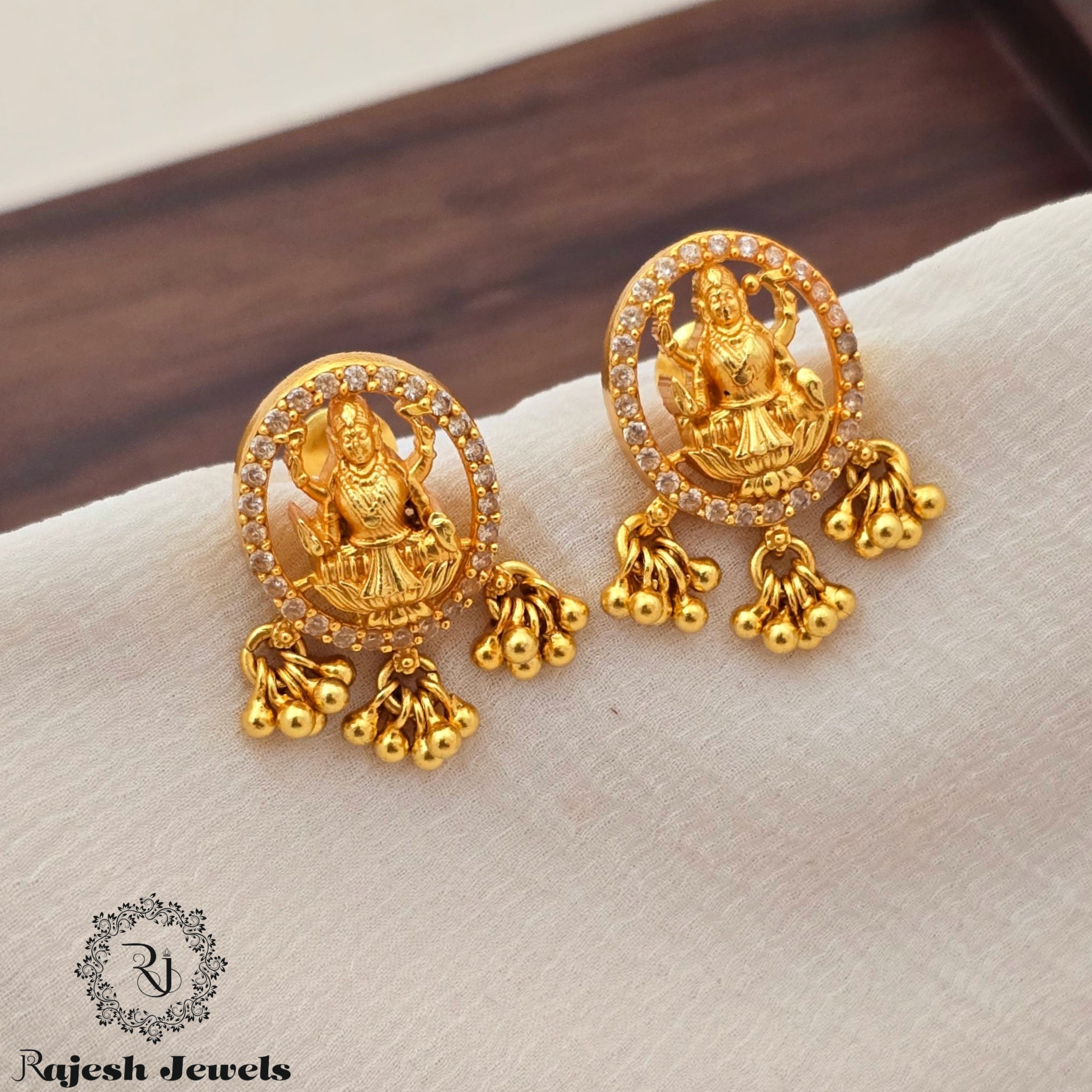 Mesmerizing Silver Gold Plated Earrings