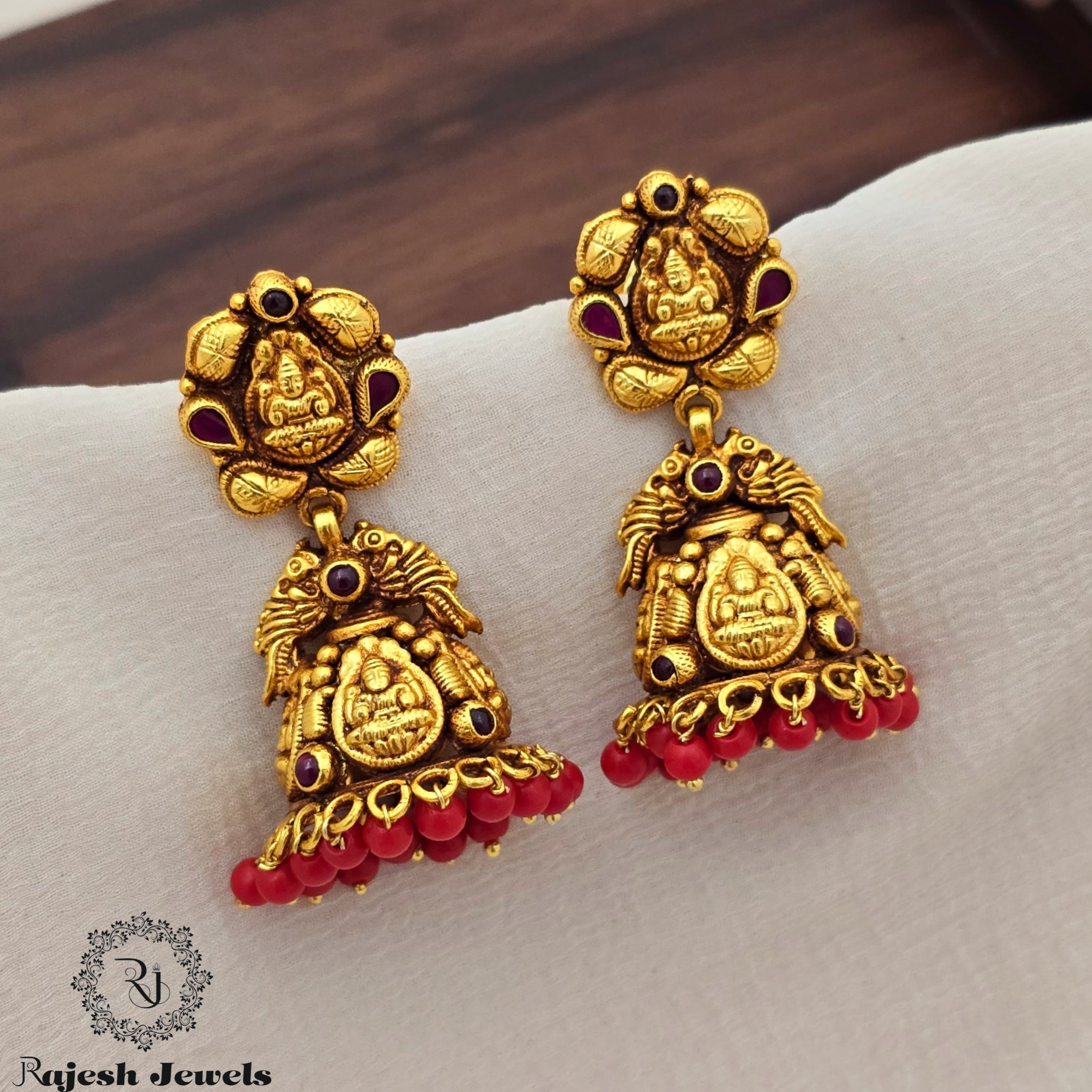 Exquisite Coral Beaded Antique Finish Jumka