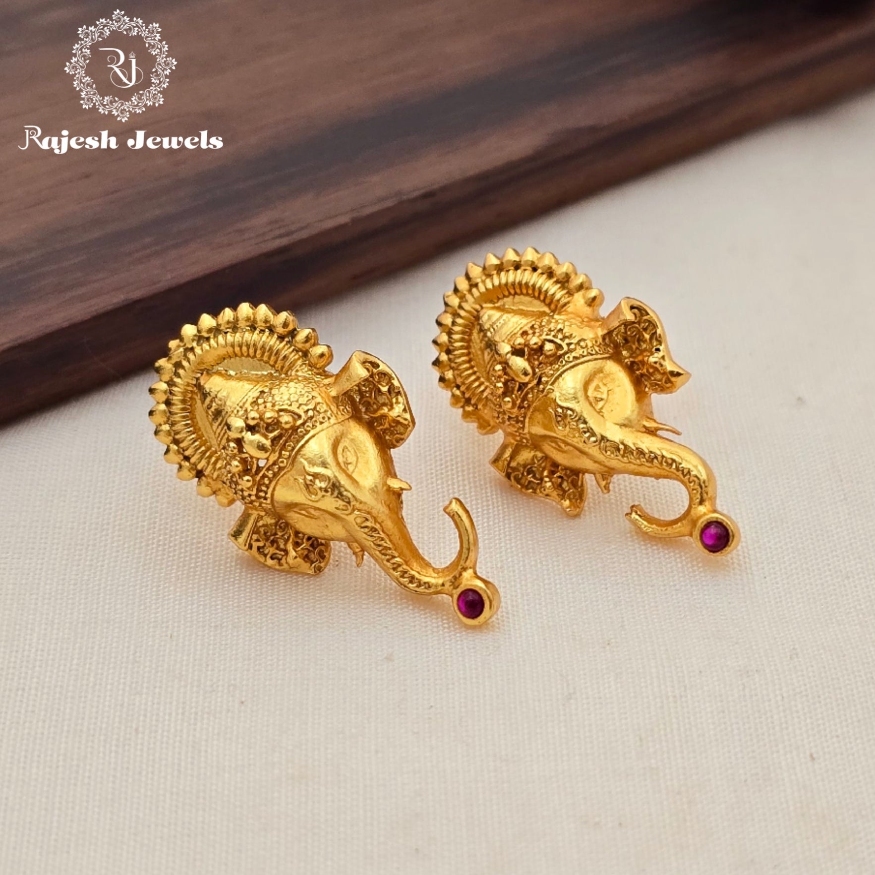 Navang Gajanan Silver Gold Plated Necklace