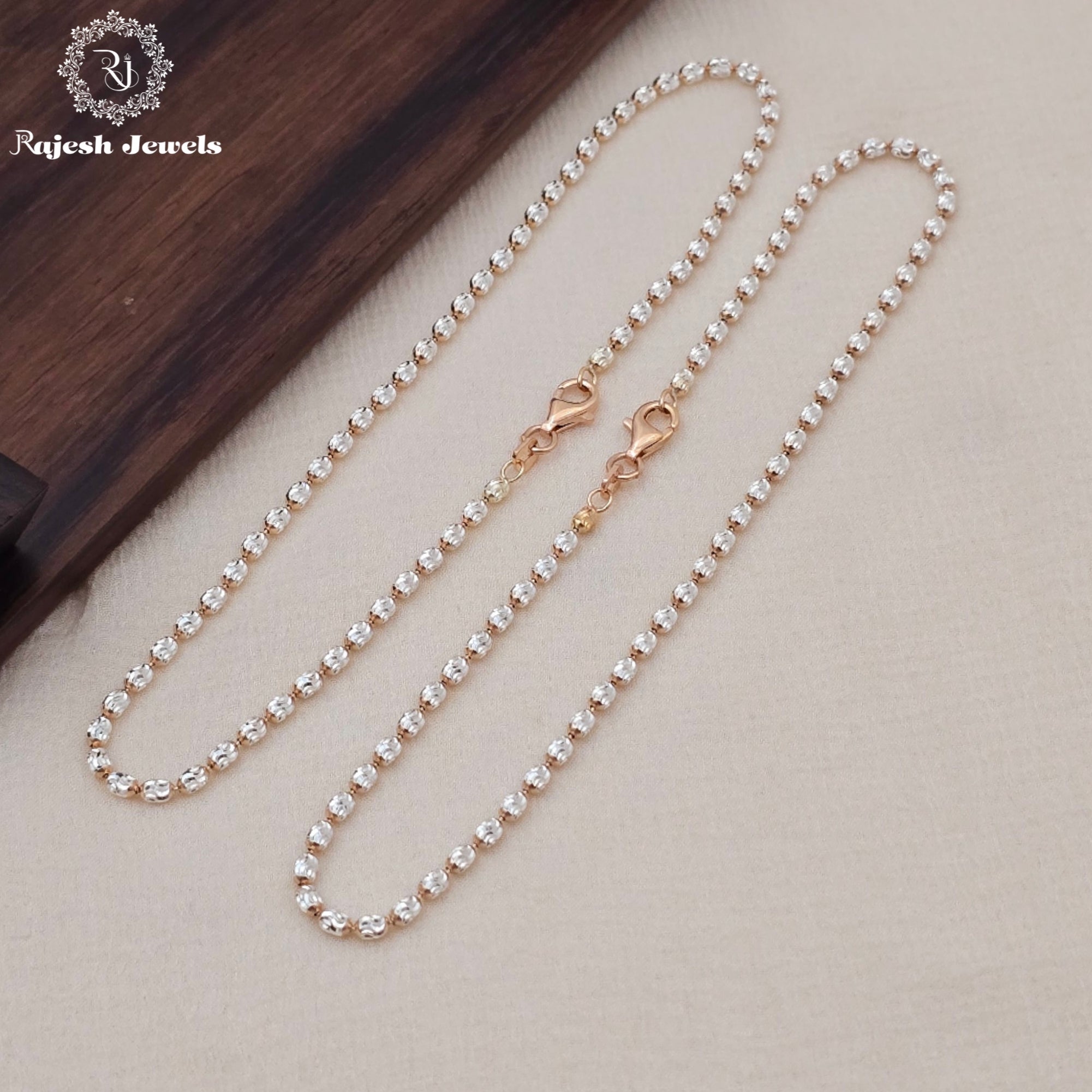 Passionate Dual Tone Sleek Anklet