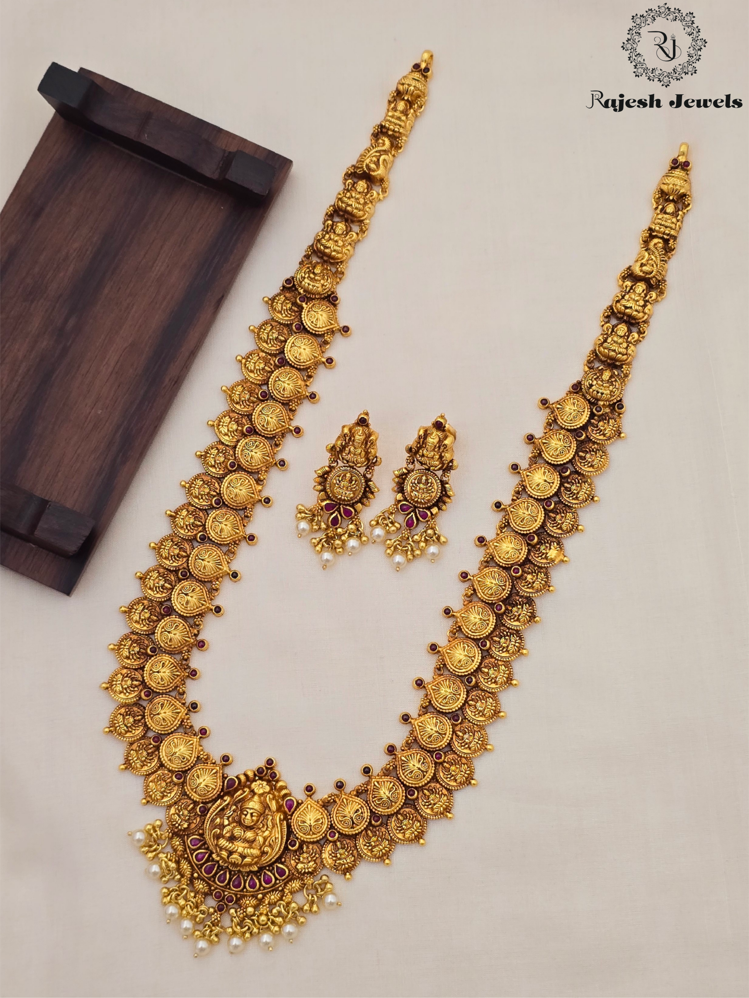 Traditional Kasu Lakshmi Antique Long Haram