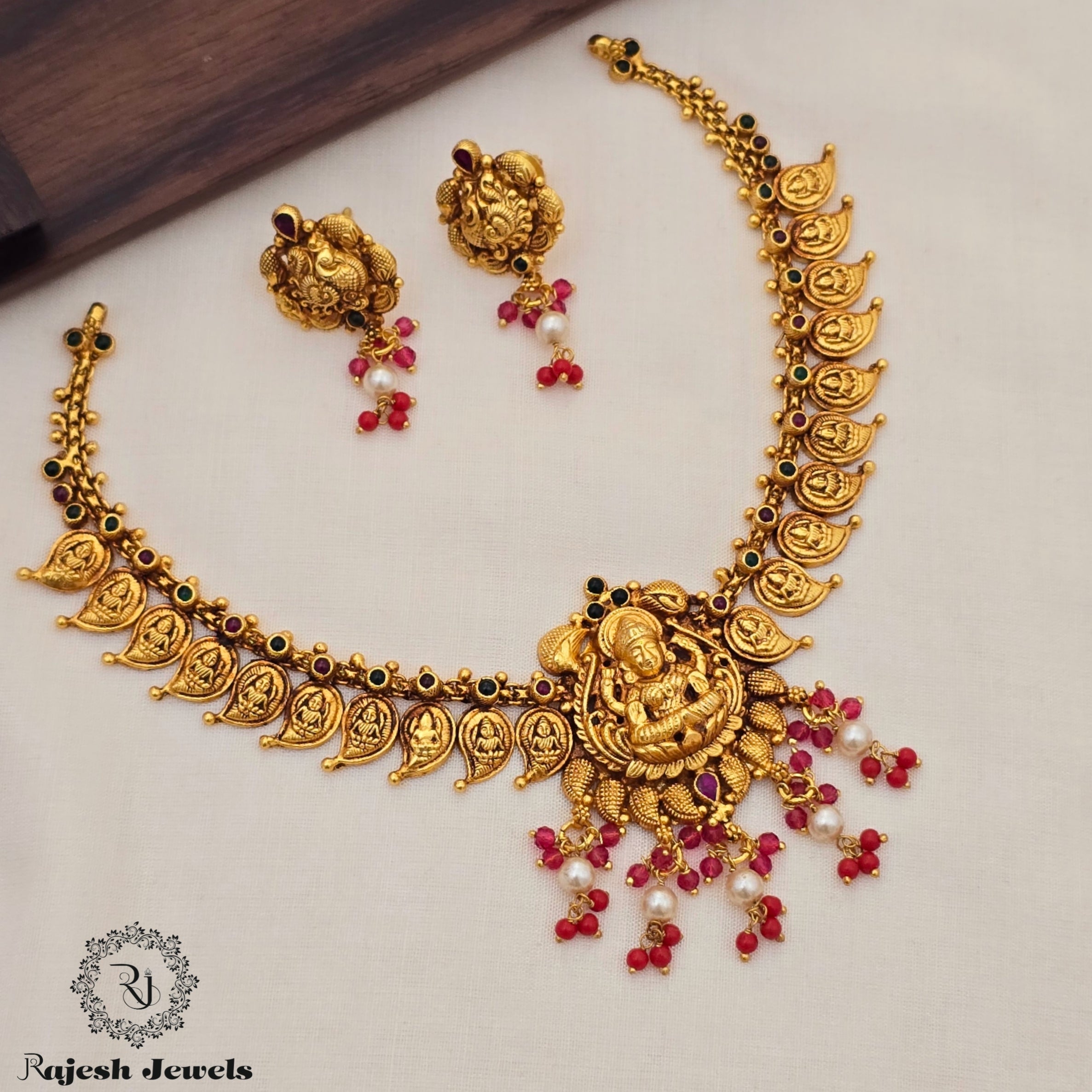 Traditional Mango Antique Finish Necklace