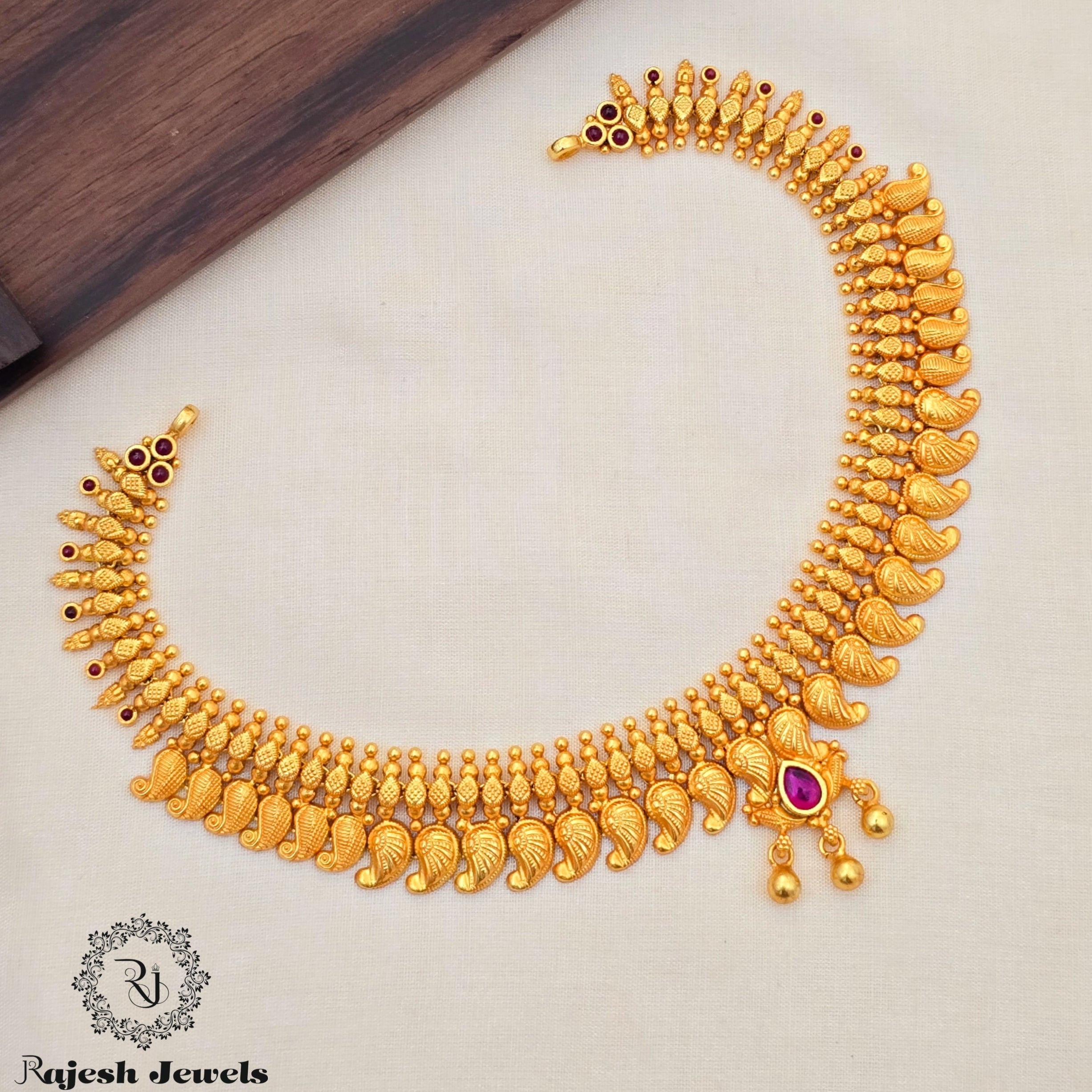 Attractive Mango Design Silver Gold Plated Necklace