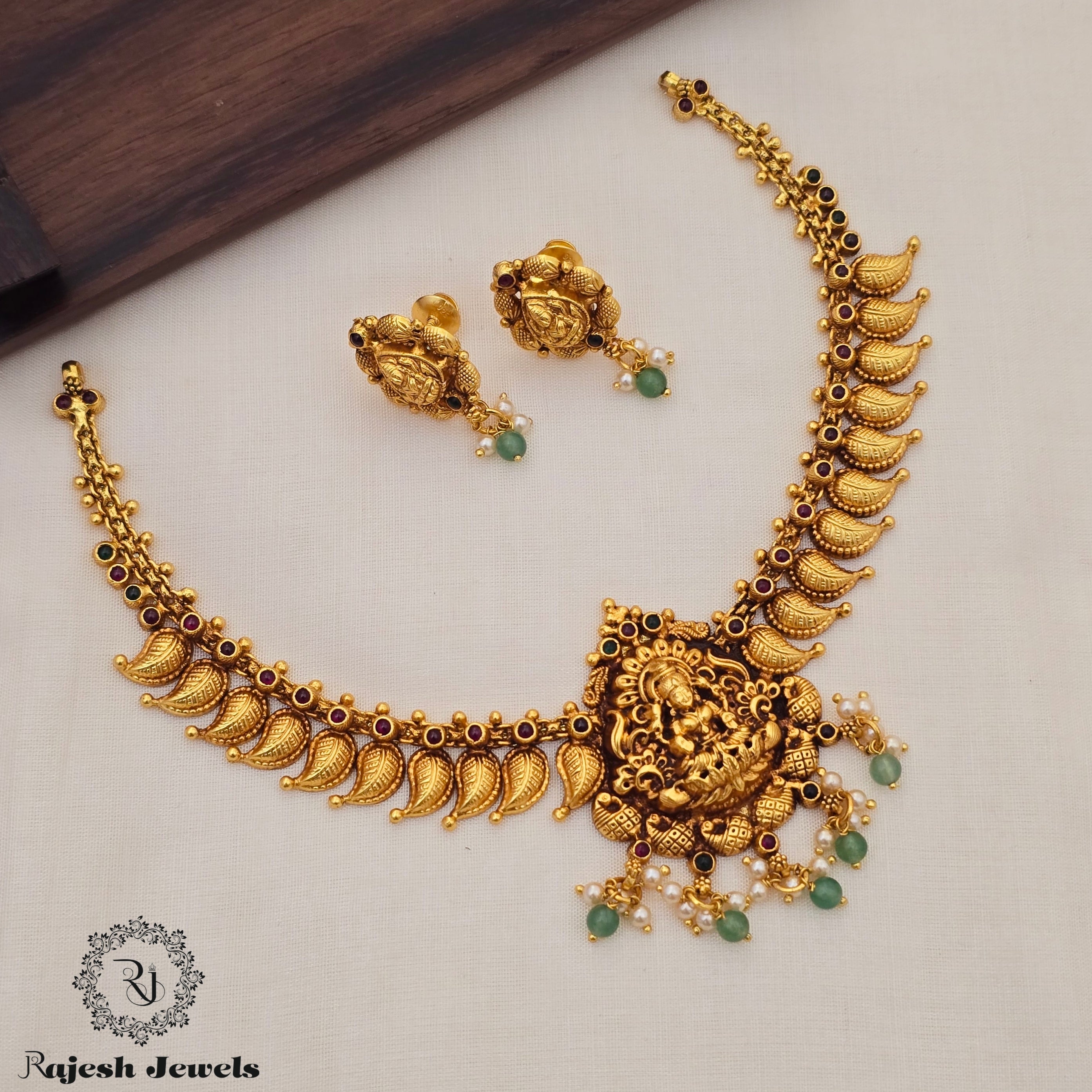 Mango Laxmi Fusion Design Silver Gold Plated Neckpiece