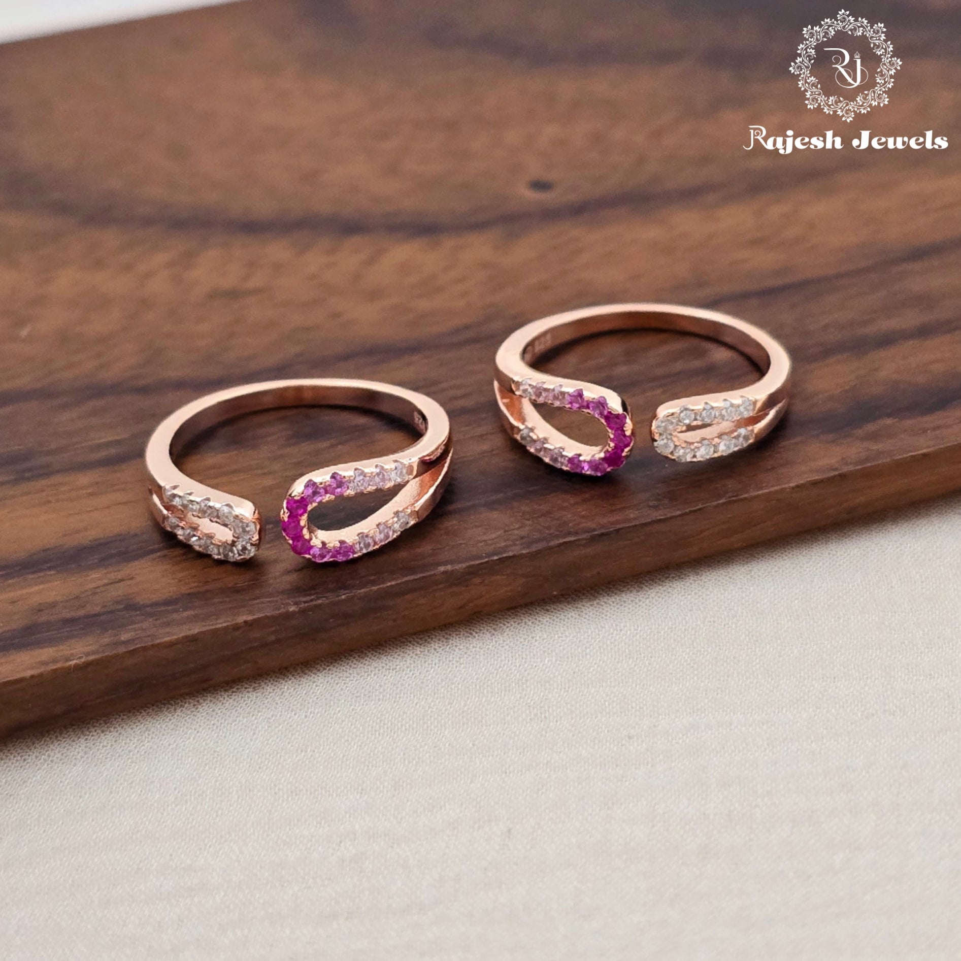 Beautiful Pink Rosegold Cz Toerings