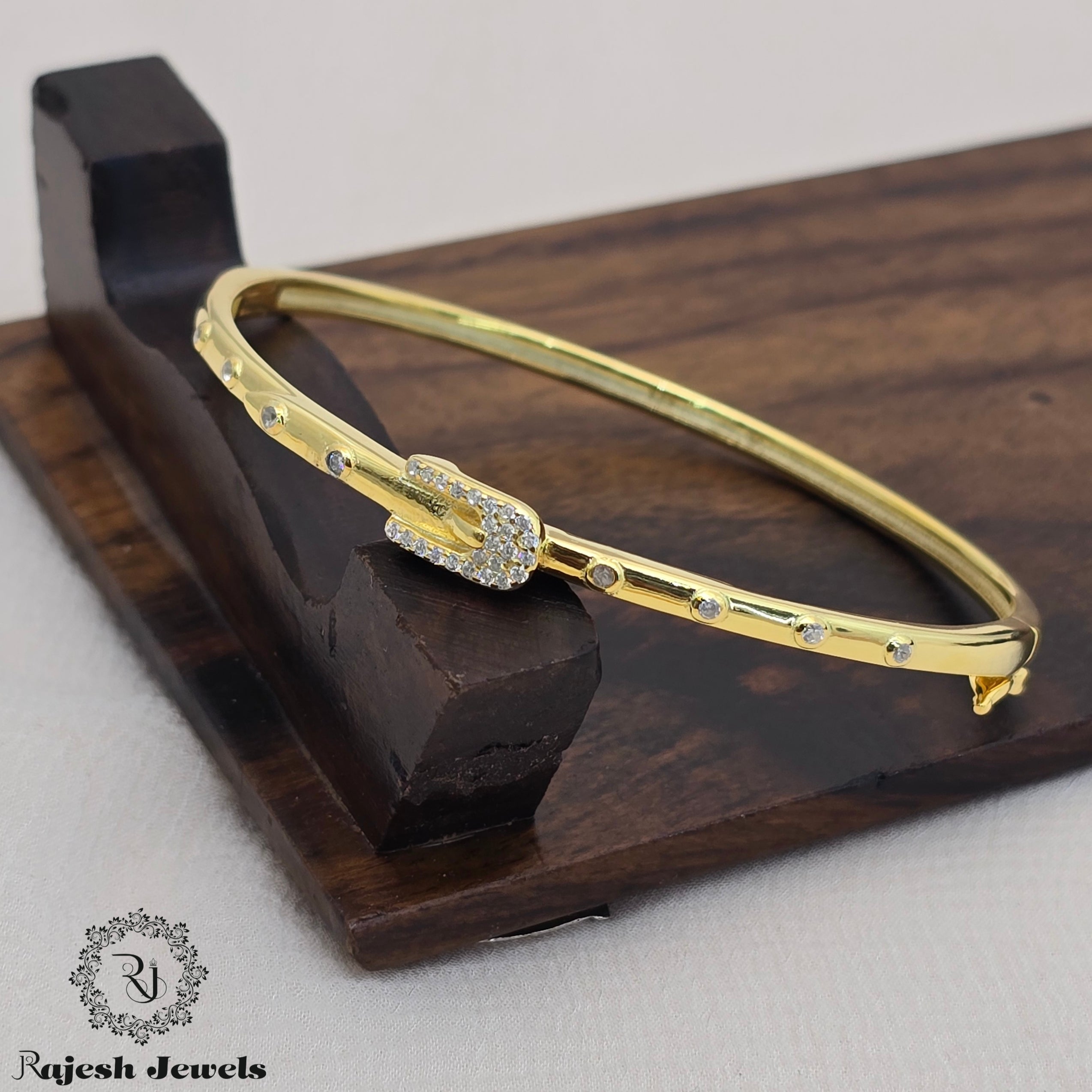 Attractive Gold Plated Kada