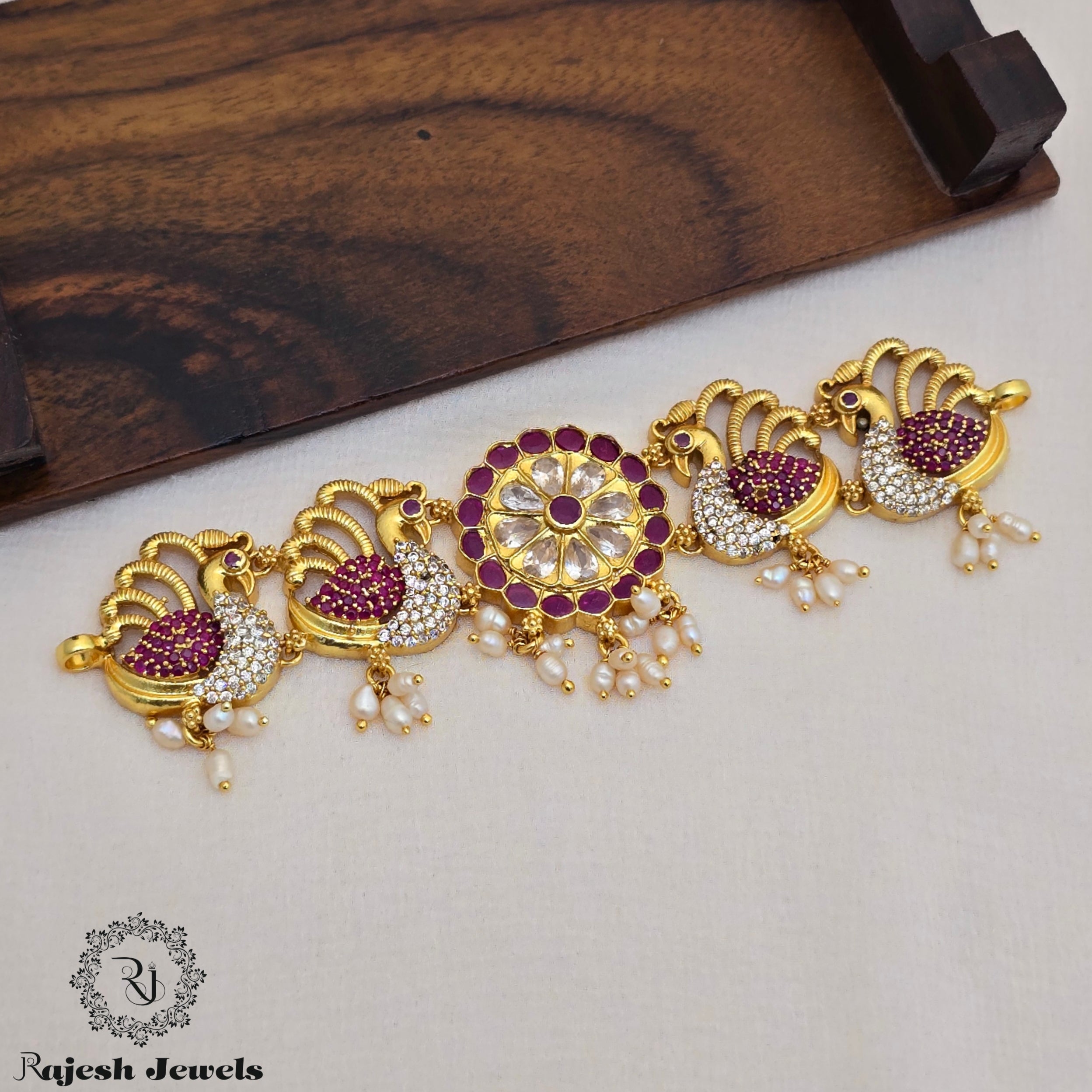 Alluring Swan Cz Gold Plated Choker