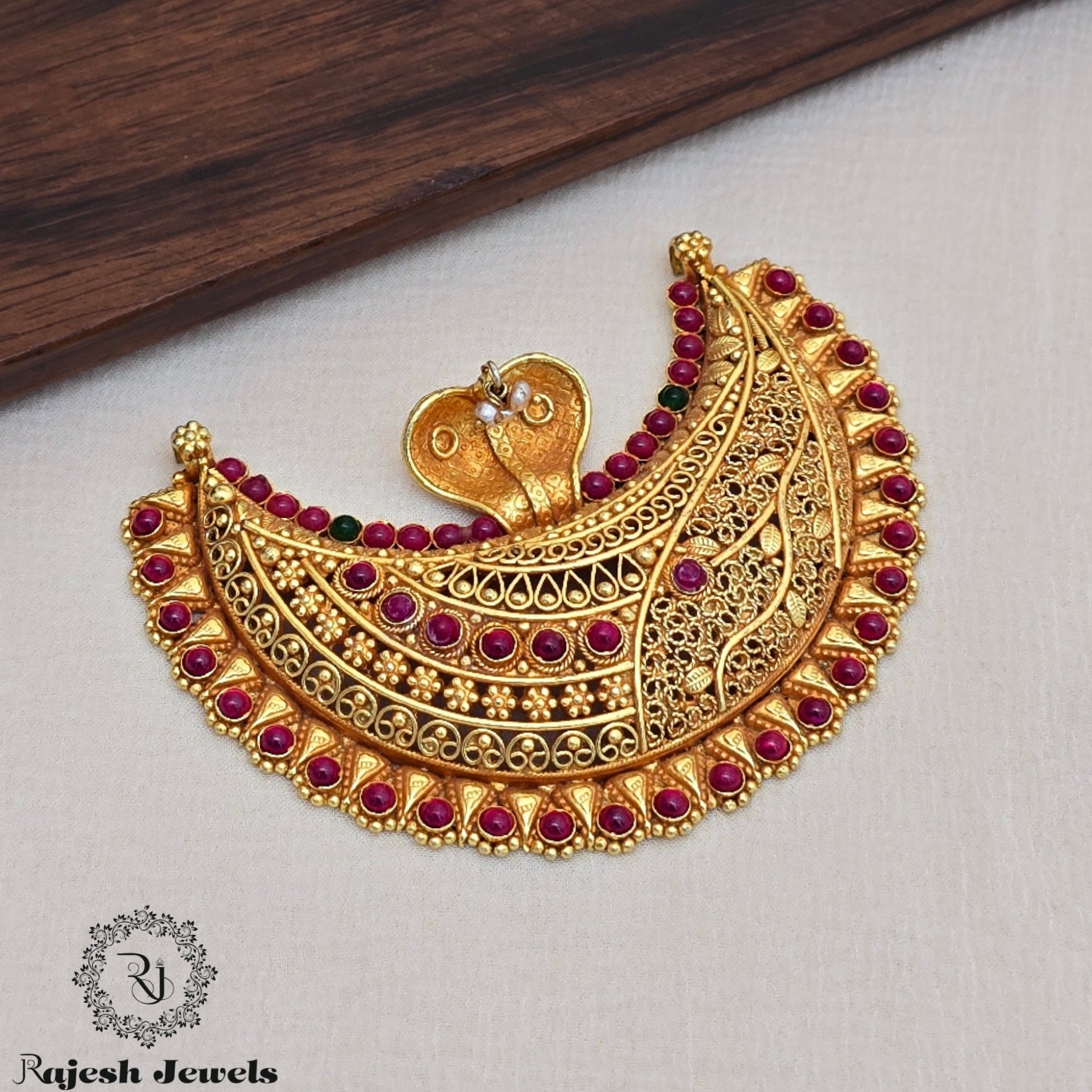 Fine Filigree Work Croogi Pendant