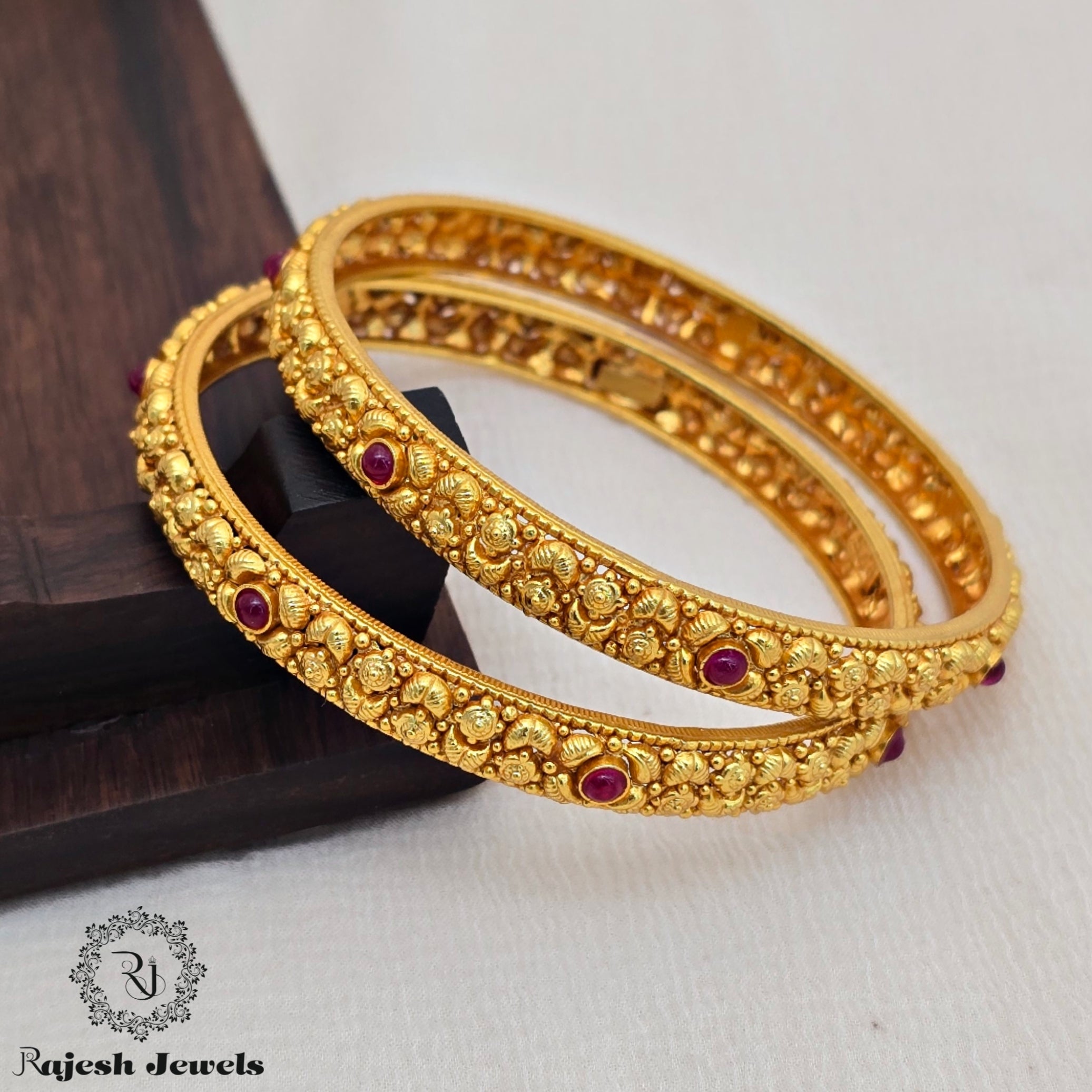 Amazing Kemp Silver Gold Plated Bangle