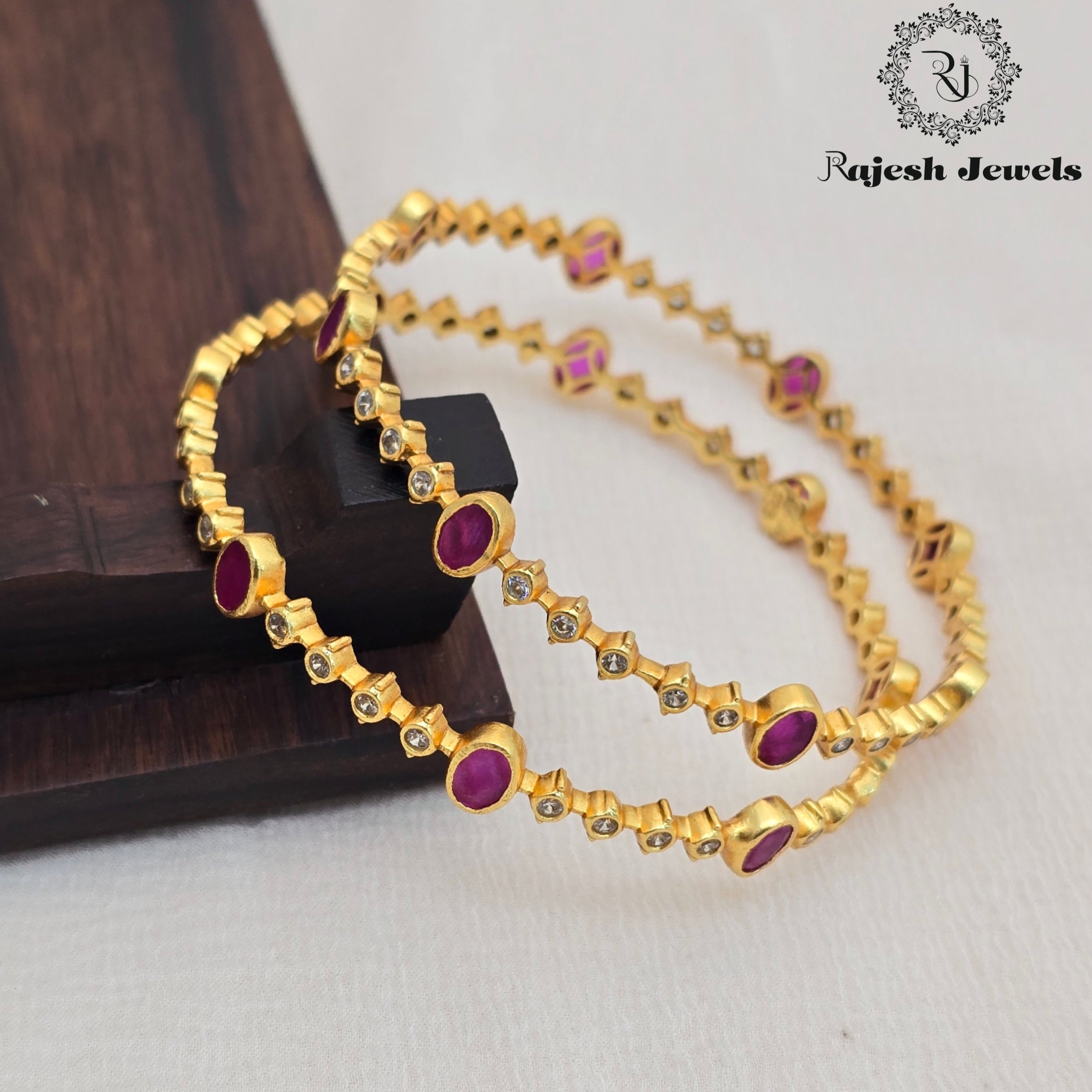 Mind Blowing Oval Cz Bangle