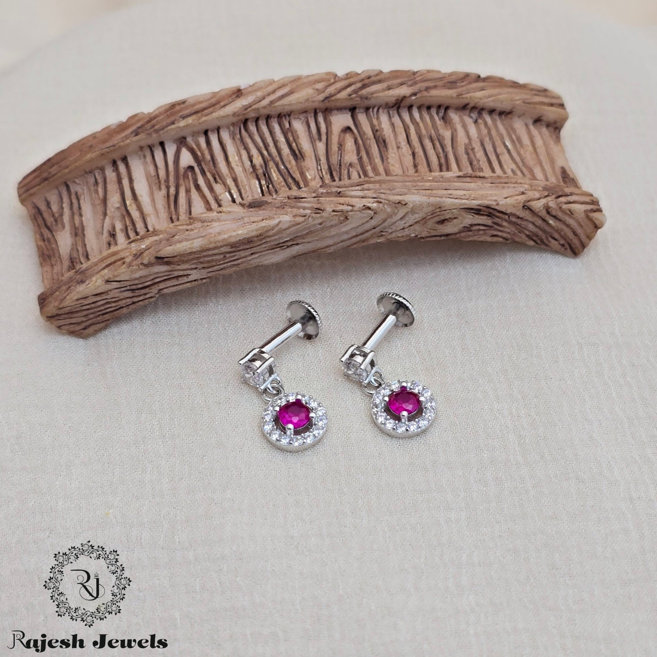 Alluring South Screw Minimalistic Cz Earrings