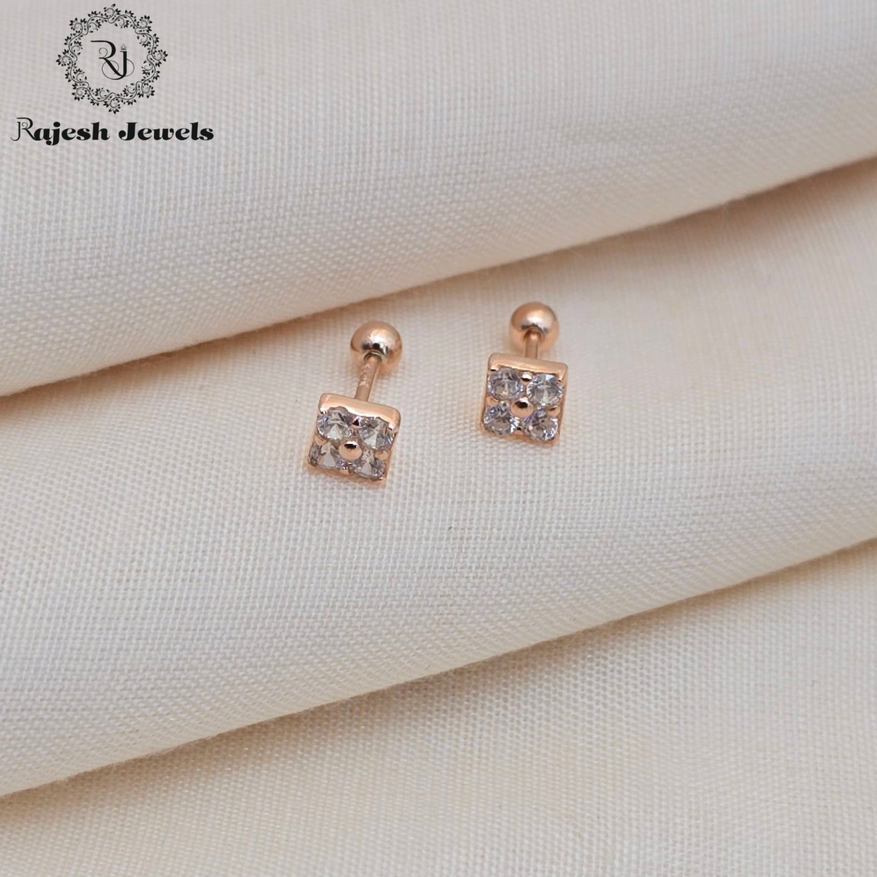 Appealing Cz Silver Stud Earrings