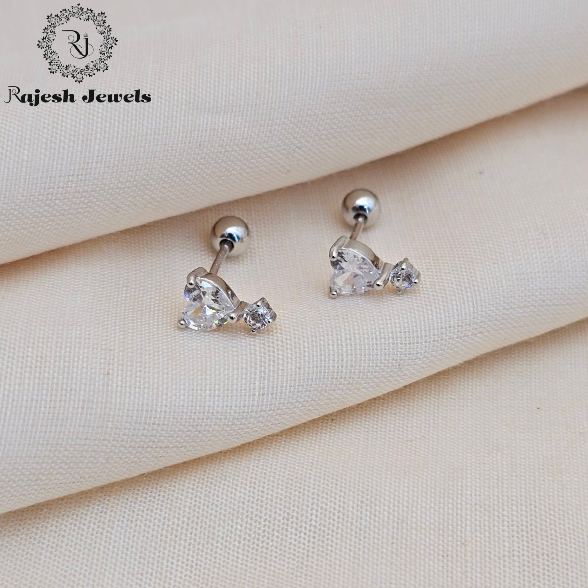 Fantastic Heart Cz Minimalistic Stud Earrings
