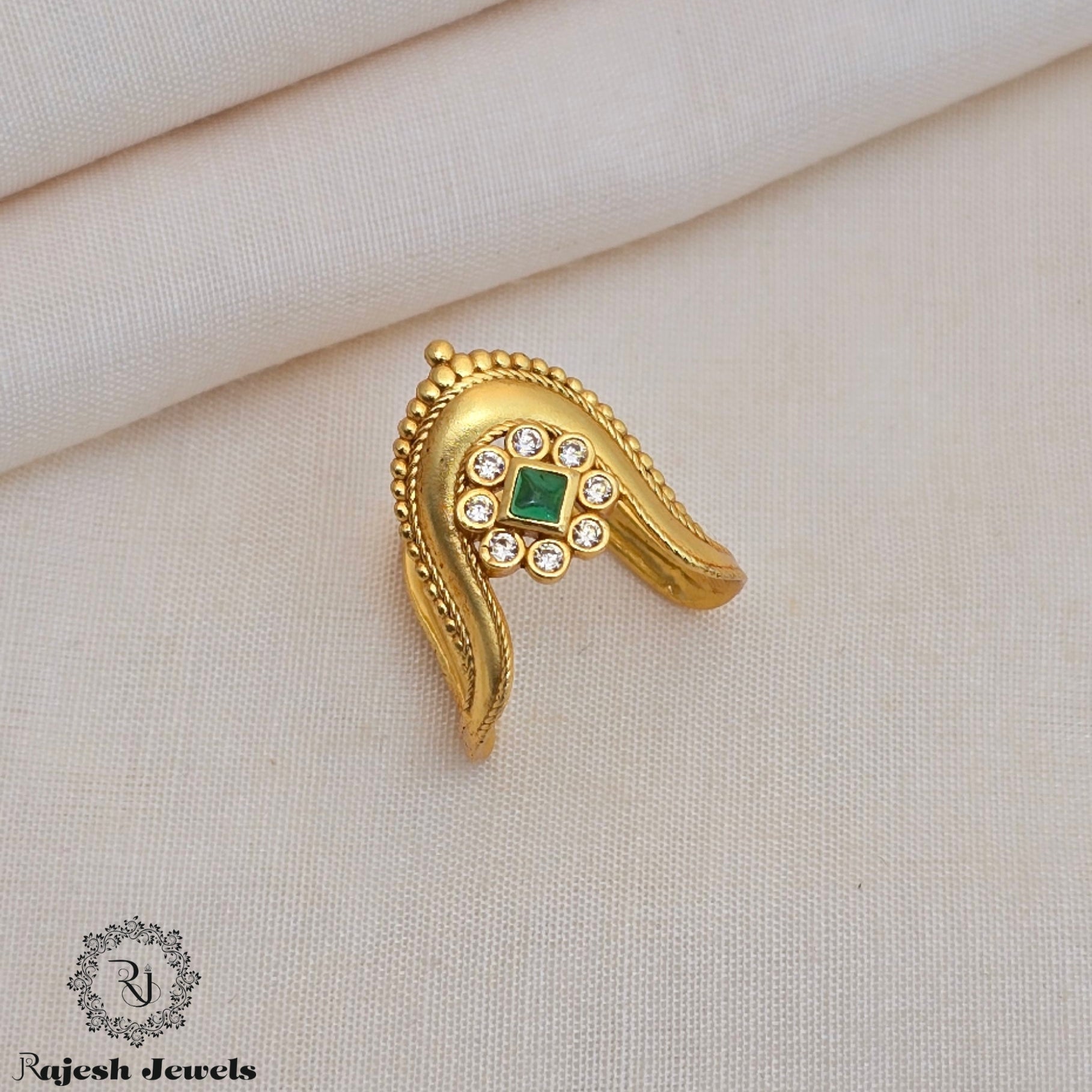 Amazing Cz Gold Polished Vanki Finger Ring