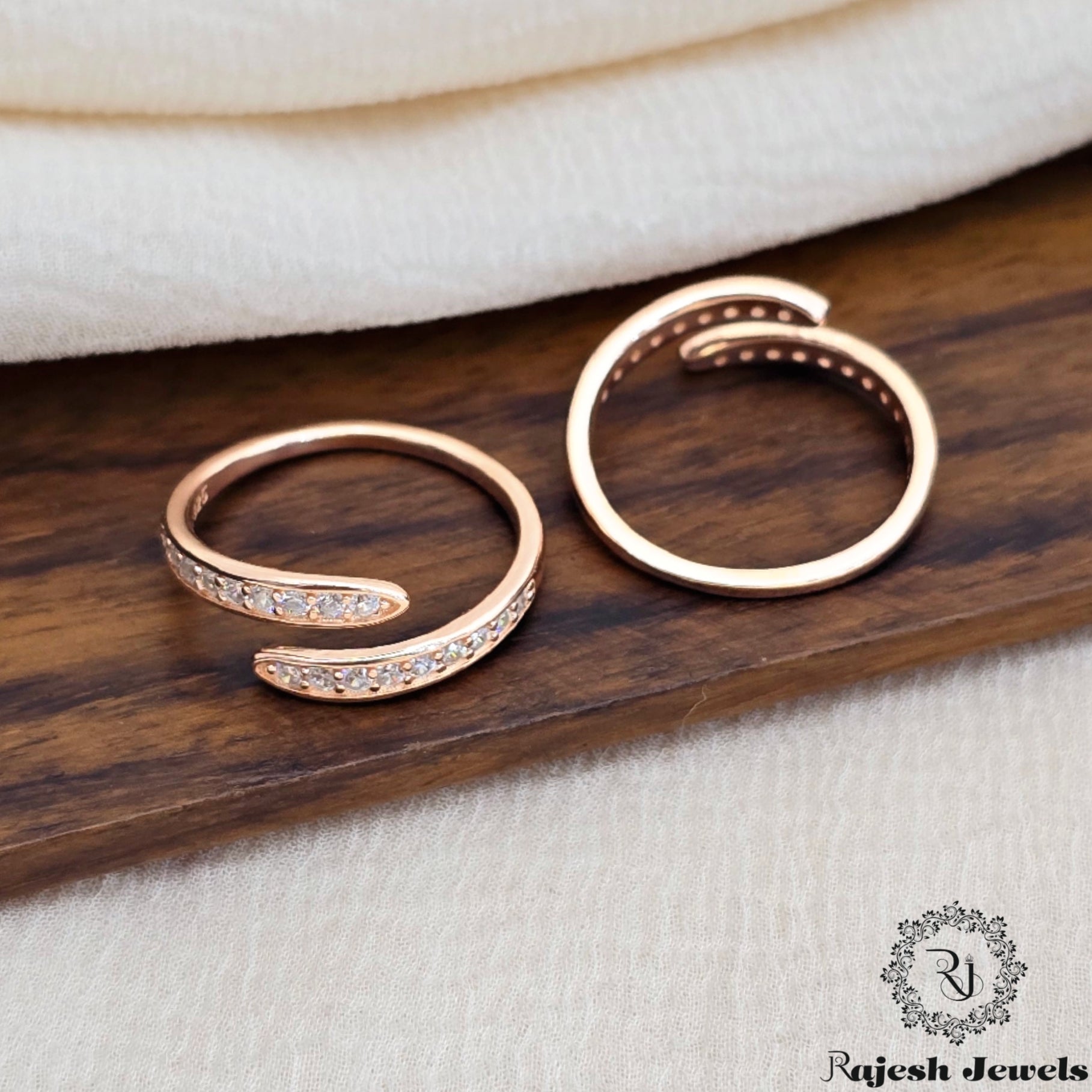 Flamboyant Cz Rosegold Silver Toerings