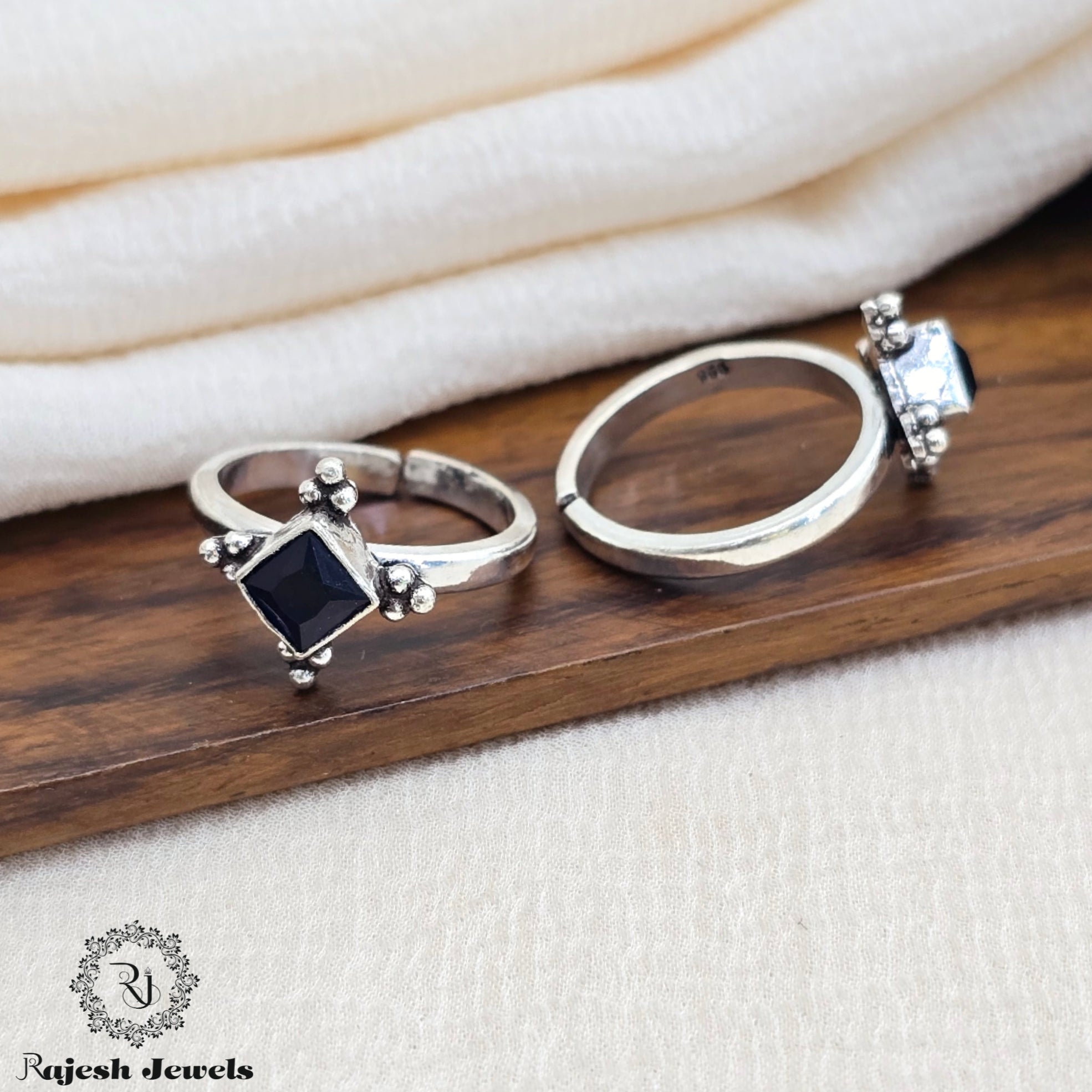 Authentic Silver Oxidised Toerings