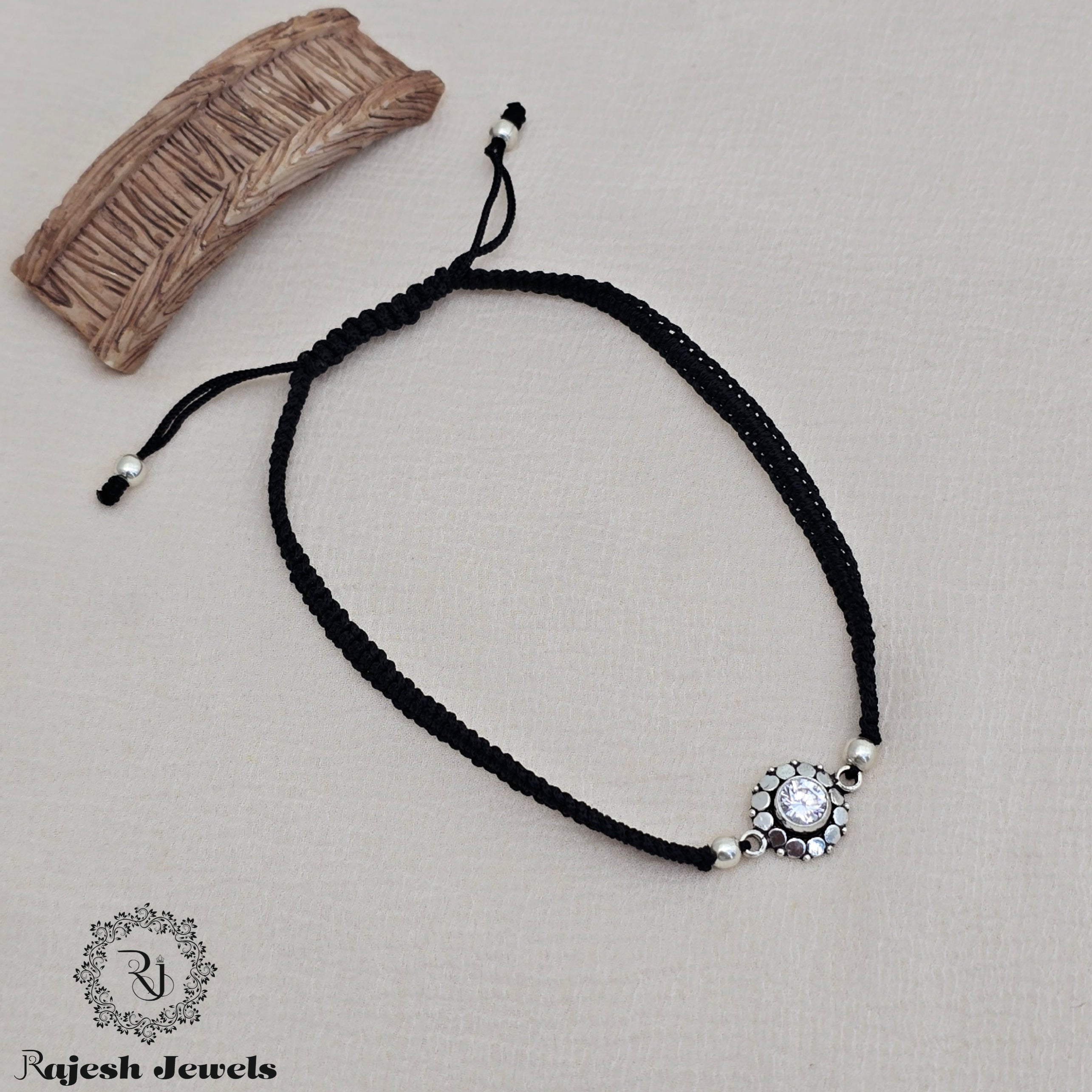 Sparkling Cutstone Nazariya Anklet