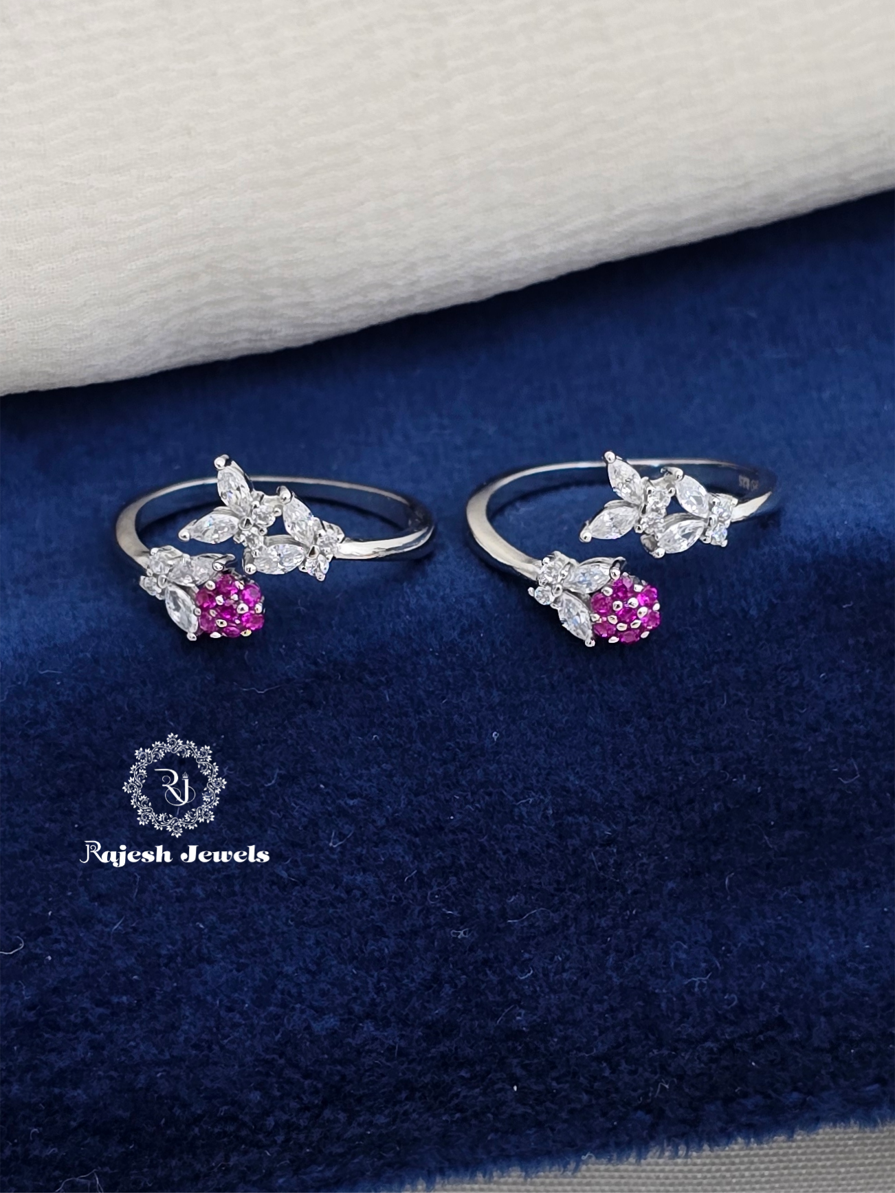 Butterfly Cz Rodhium Finish Toering