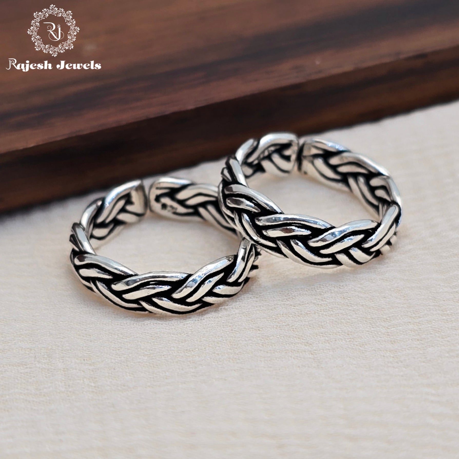 Timeless Silver Oxidised Toering