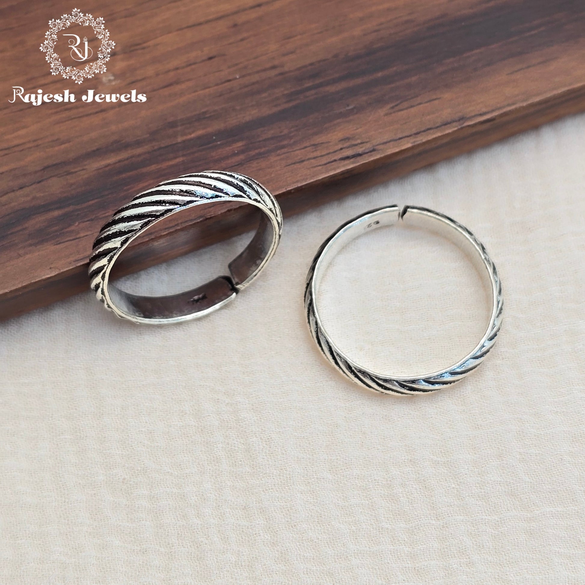 Vintage Band Oxidised Toering