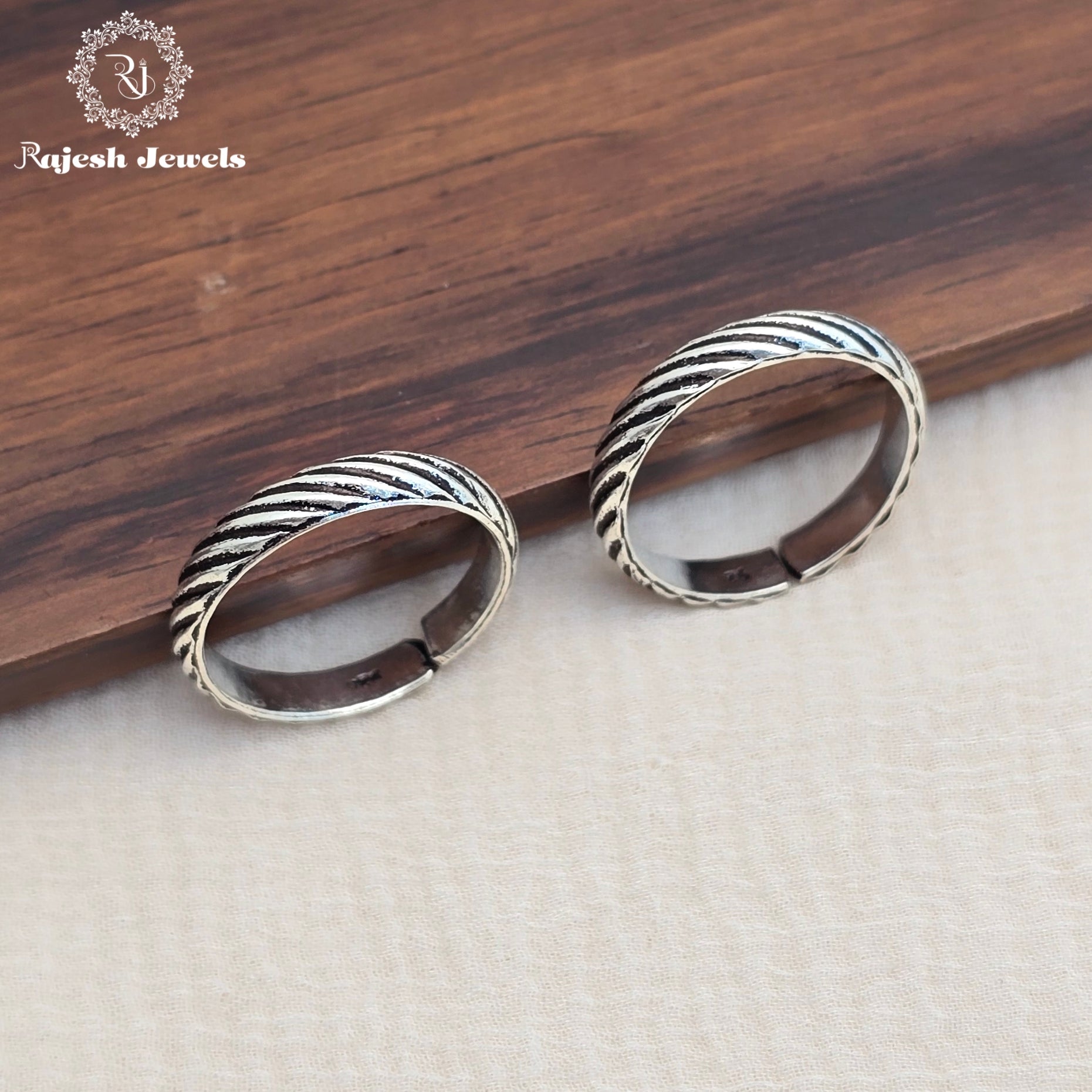Vintage Band Oxidised Toering