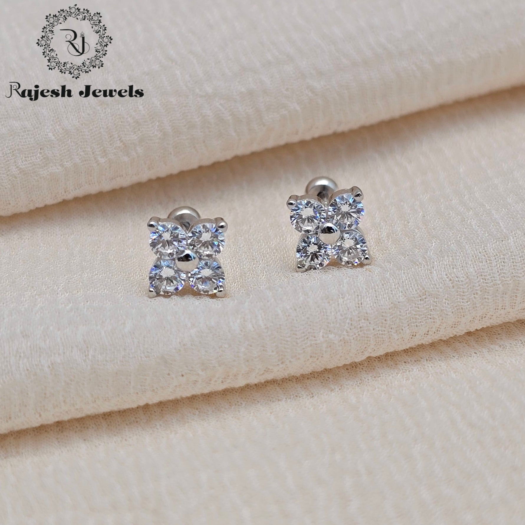 Superlative Minimalistic Cz Stud Earrings