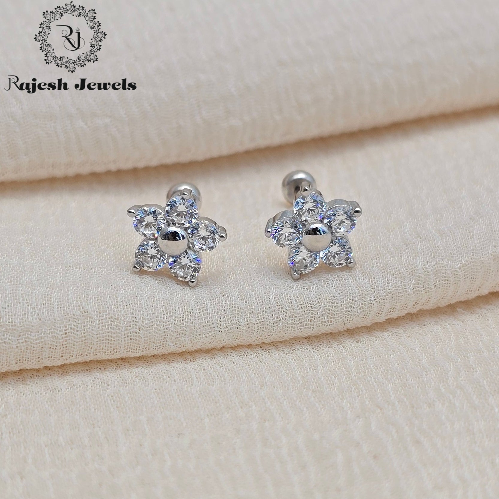 Sparkling Cz Minimalistic Stud Earrings