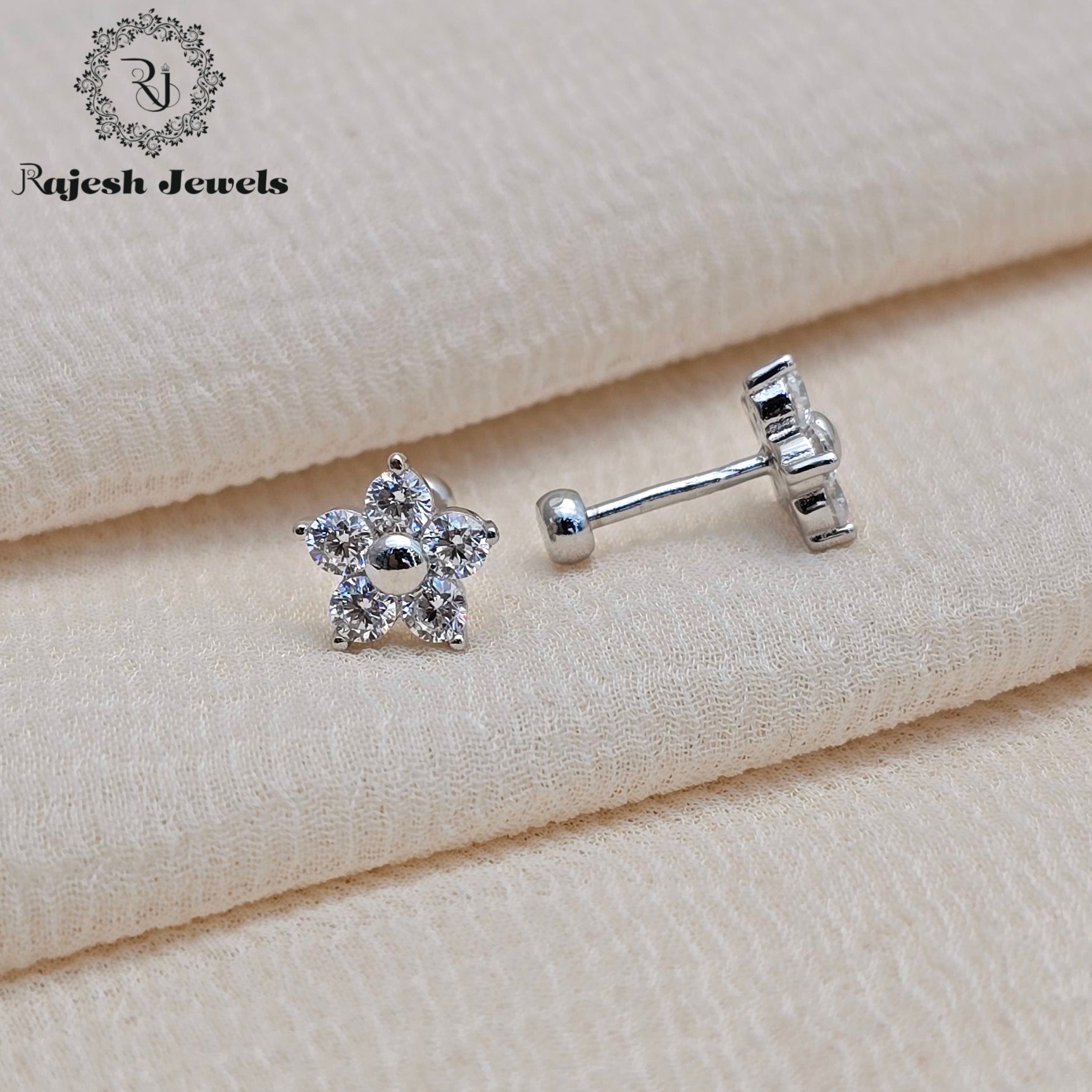 Sparkling Cz Minimalistic Stud Earrings
