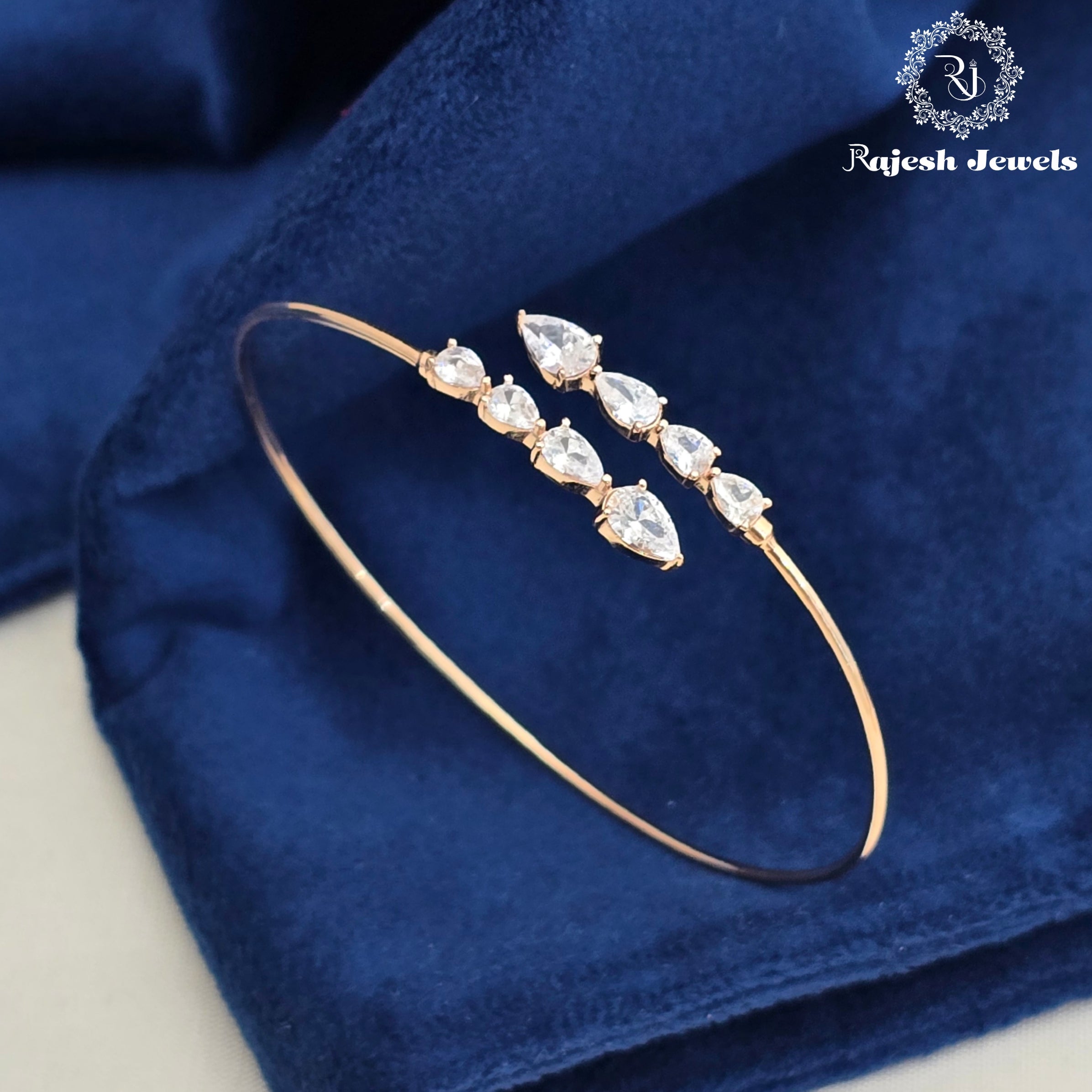 Classy Cz Sleek Flexi Hand Kada