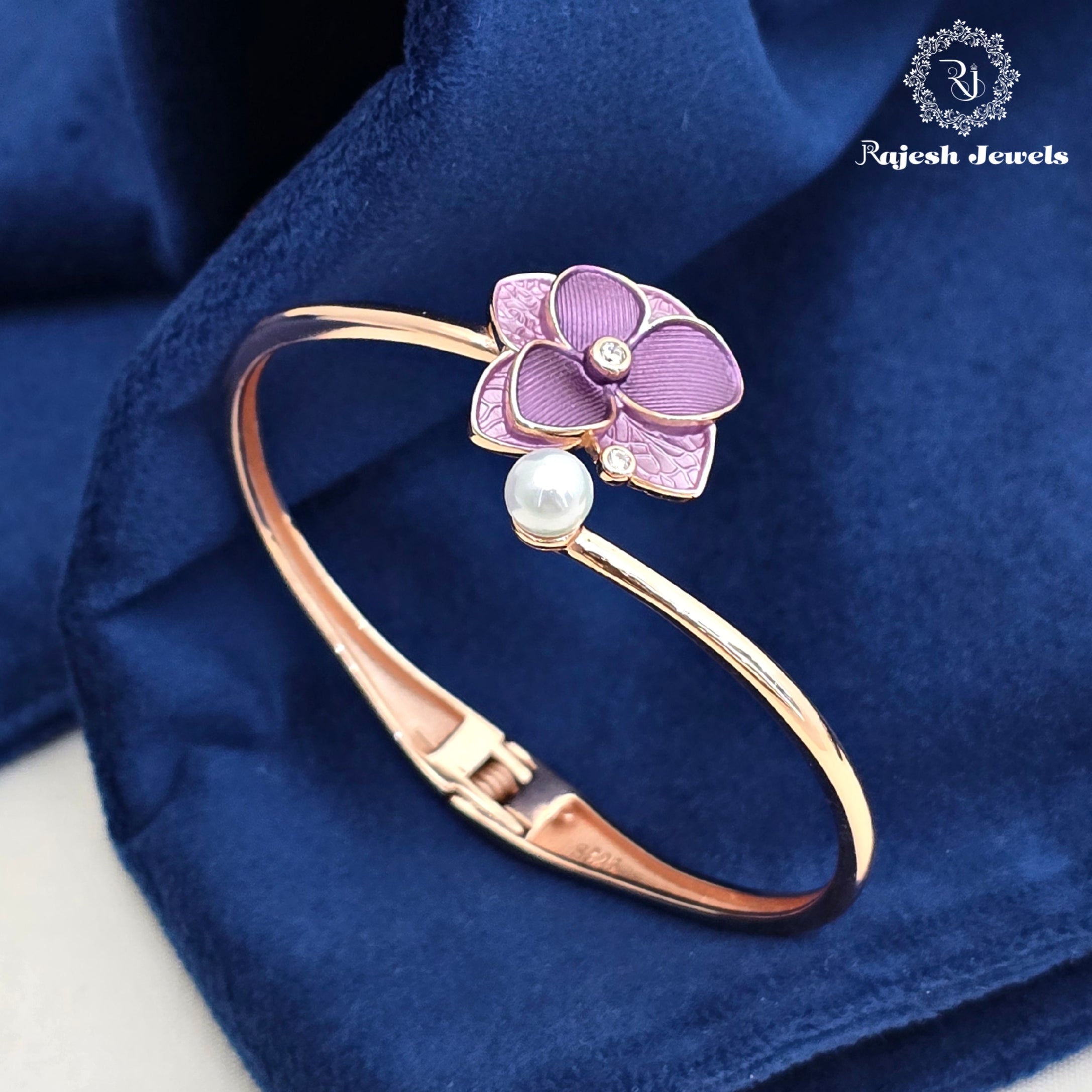Enlightening Floral Pearl Rosegold Hand Kada