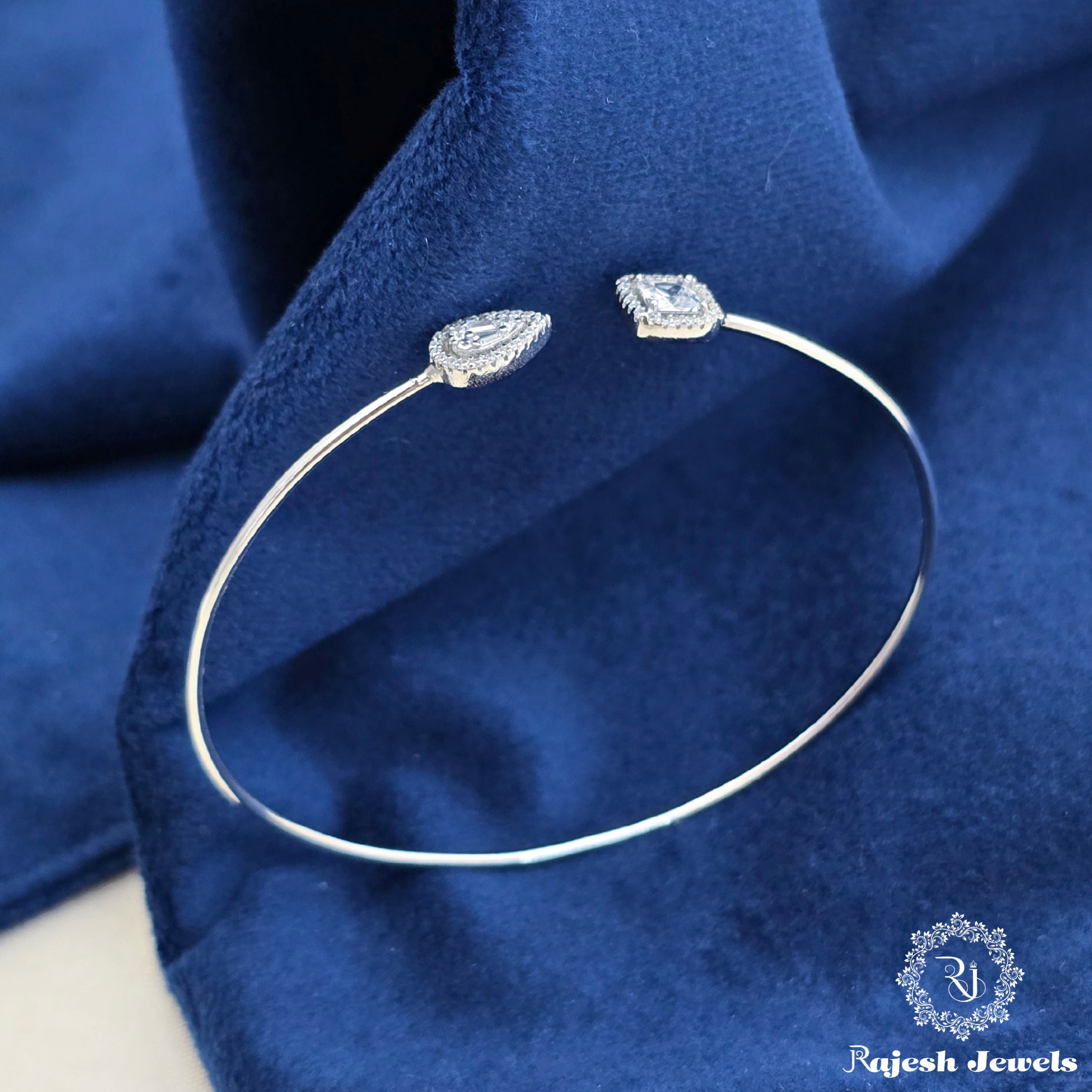 Enchanting Cz Sleek Flexi Hand Kada