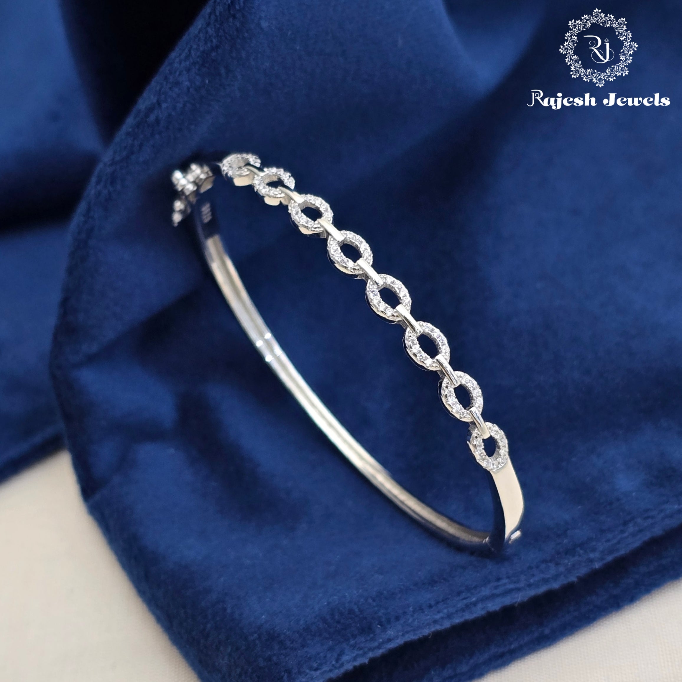 Vibrant Cz Hand Kada