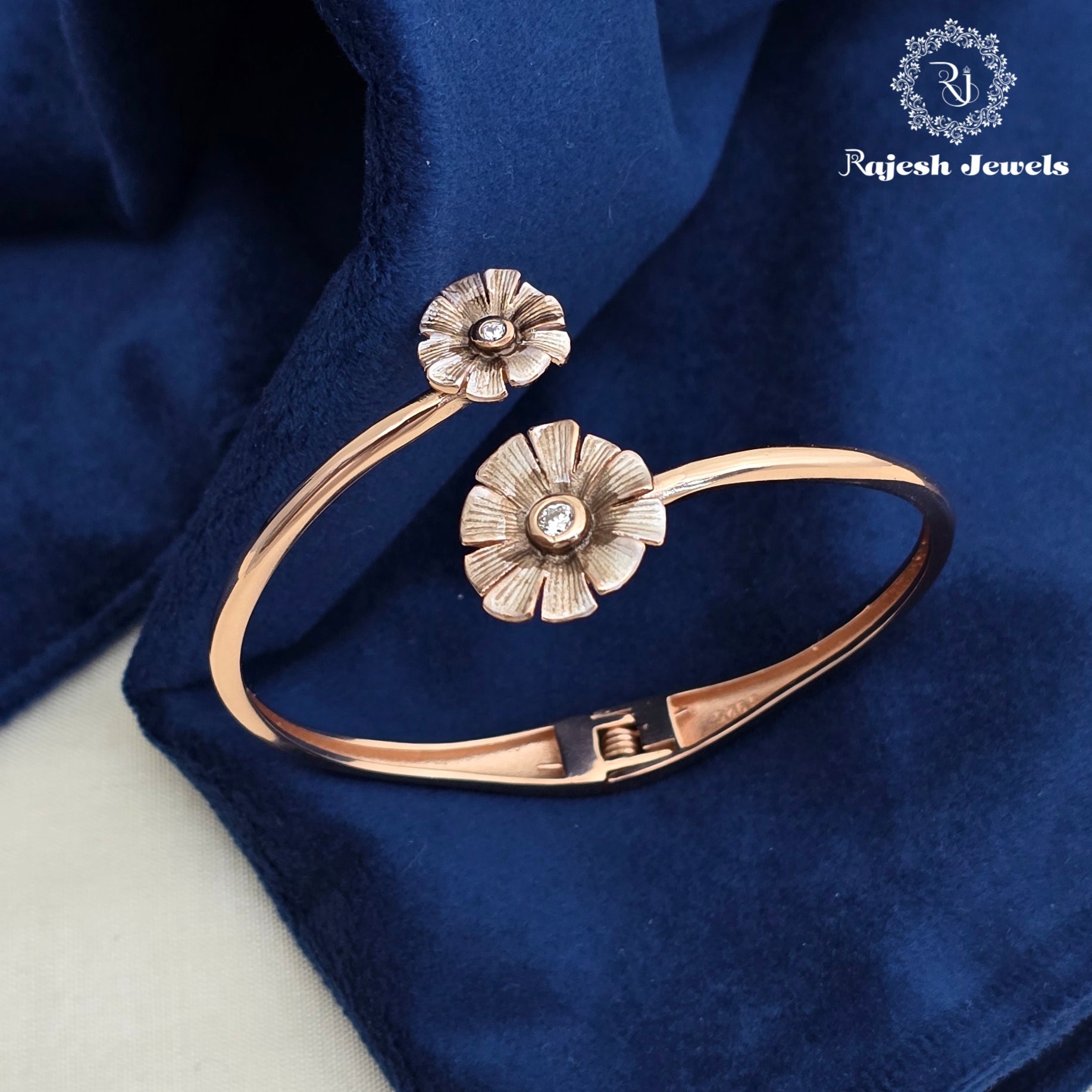 Alluring Cz Enamel Rosegold Hand Kada