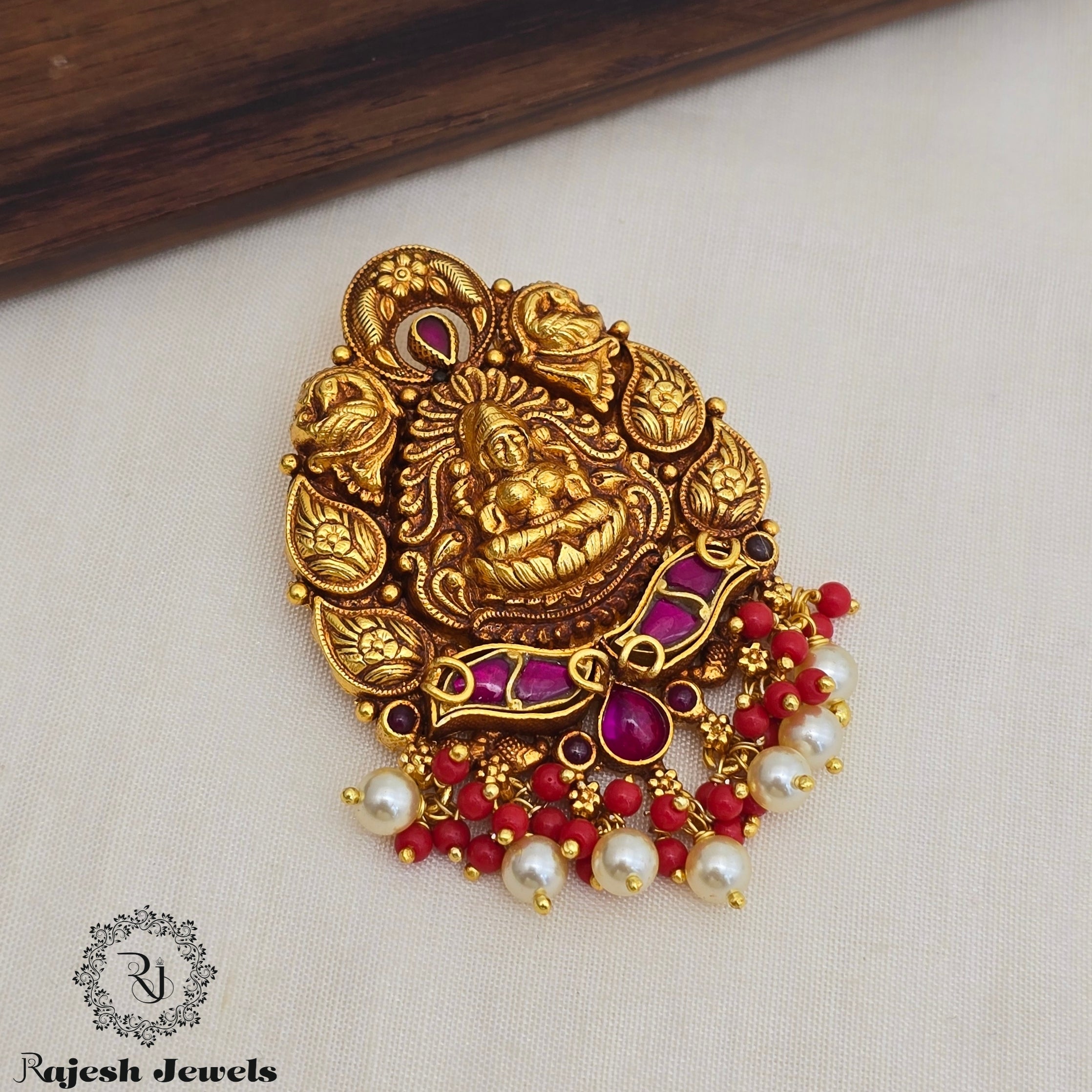 Wonderful Coral Drops Antique Finish Pendant