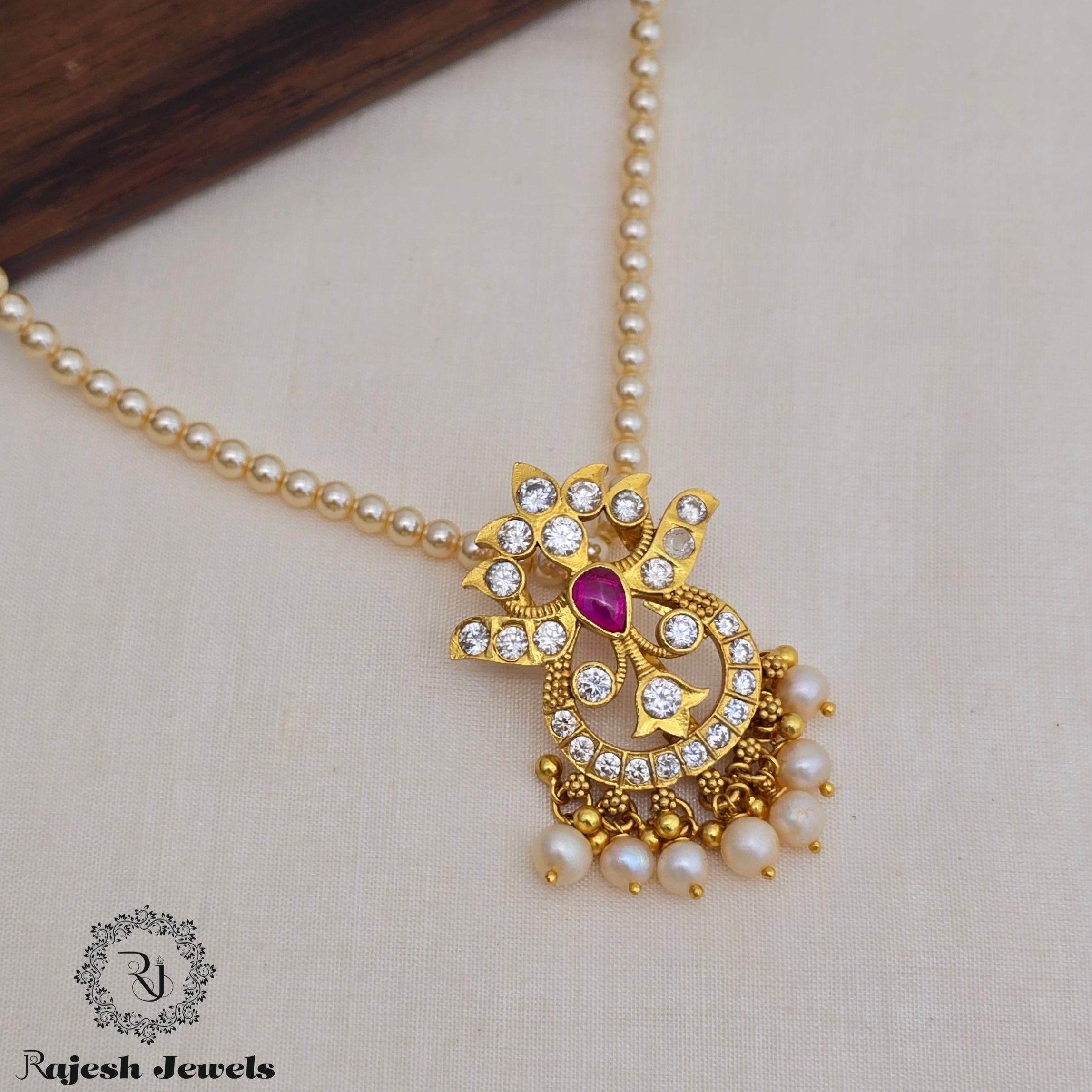 Glorified Pearl Necklace