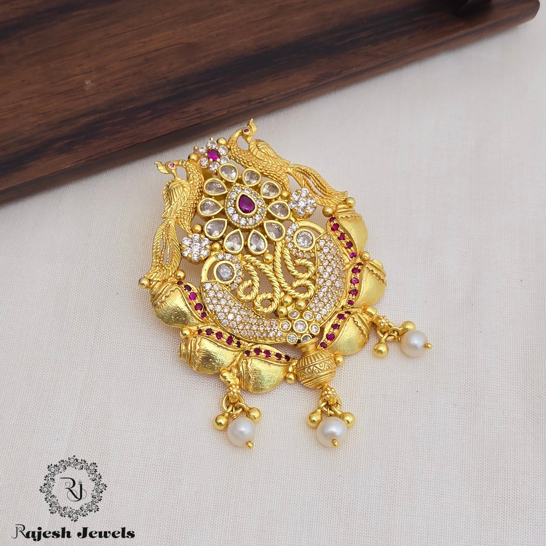 Delightful Cz Silver Gold Polished Pendant