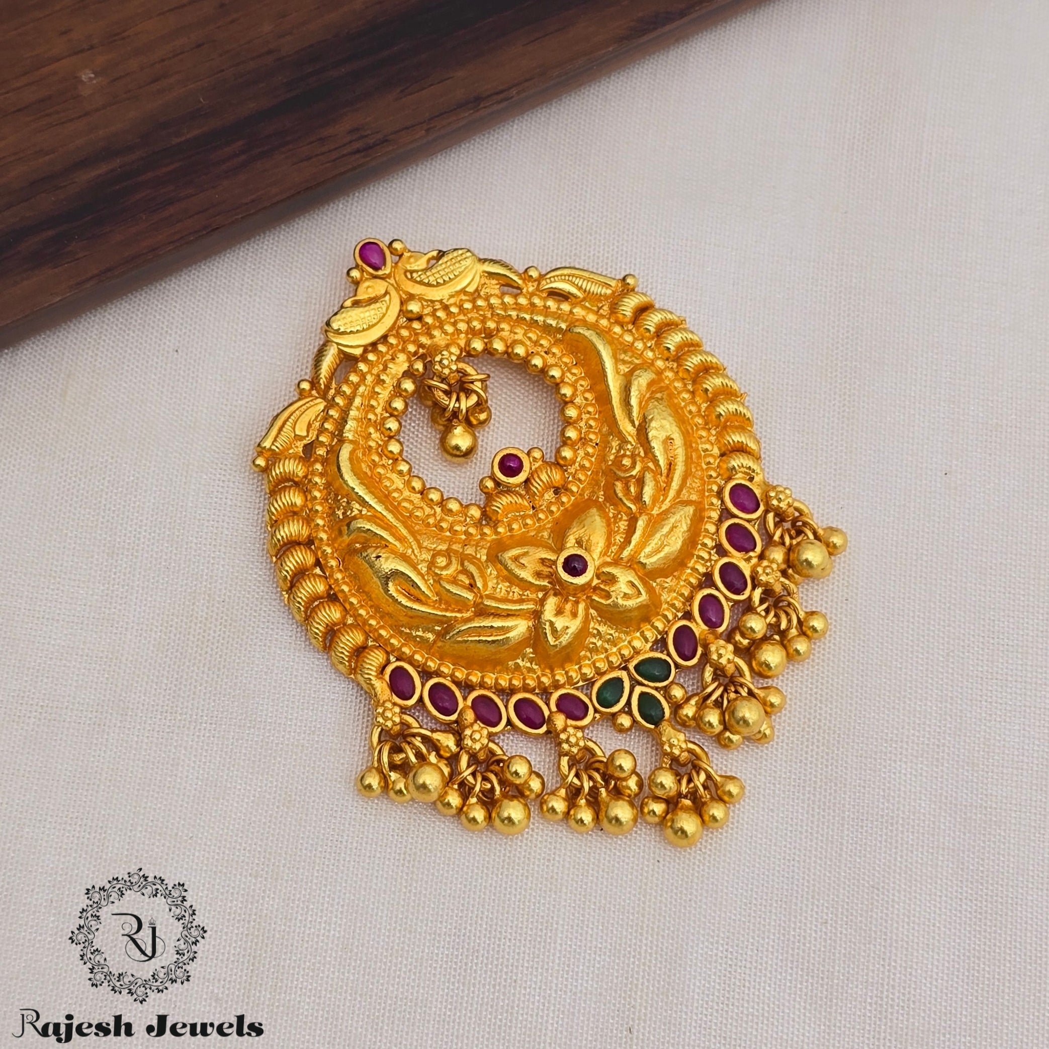 Nakshi Traditional Silver Gold Polished Pendant