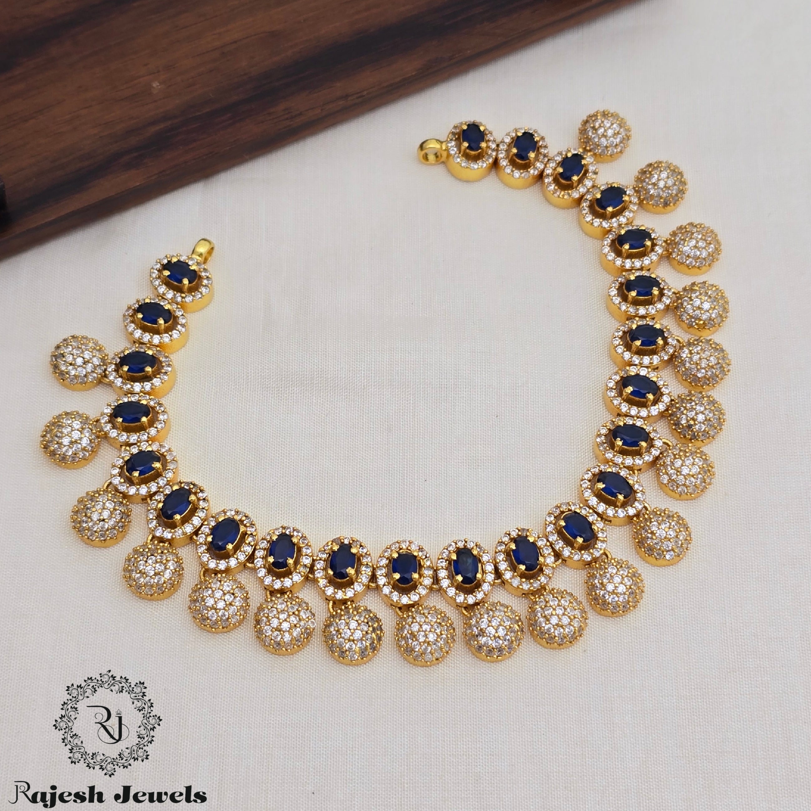 Luxurious Cz Silver Gold Polished Necklace