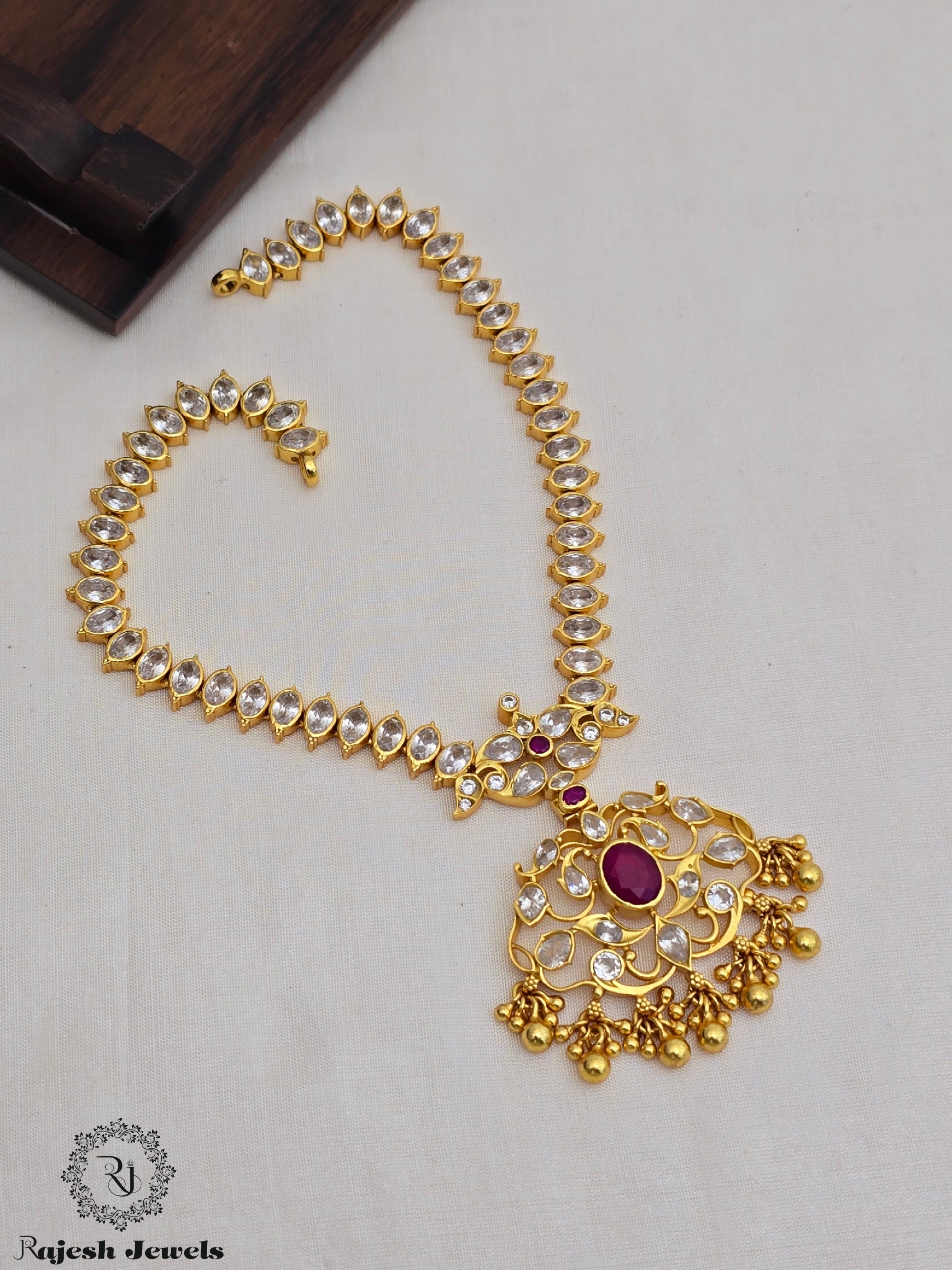 Old Adige Pendant Style Gold Plated Necklace