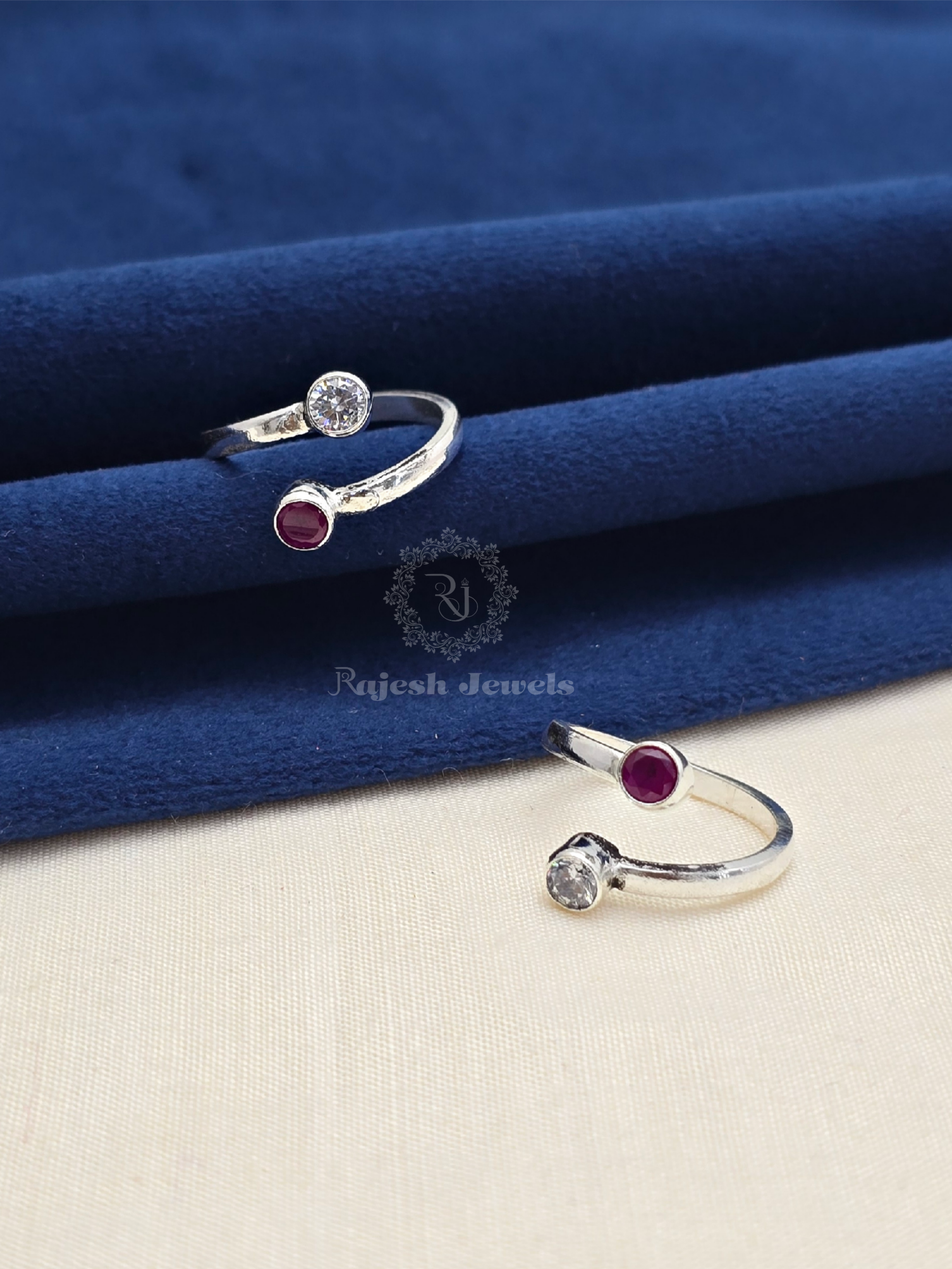 Ravishing Top Adjustable Cutsone Toerings