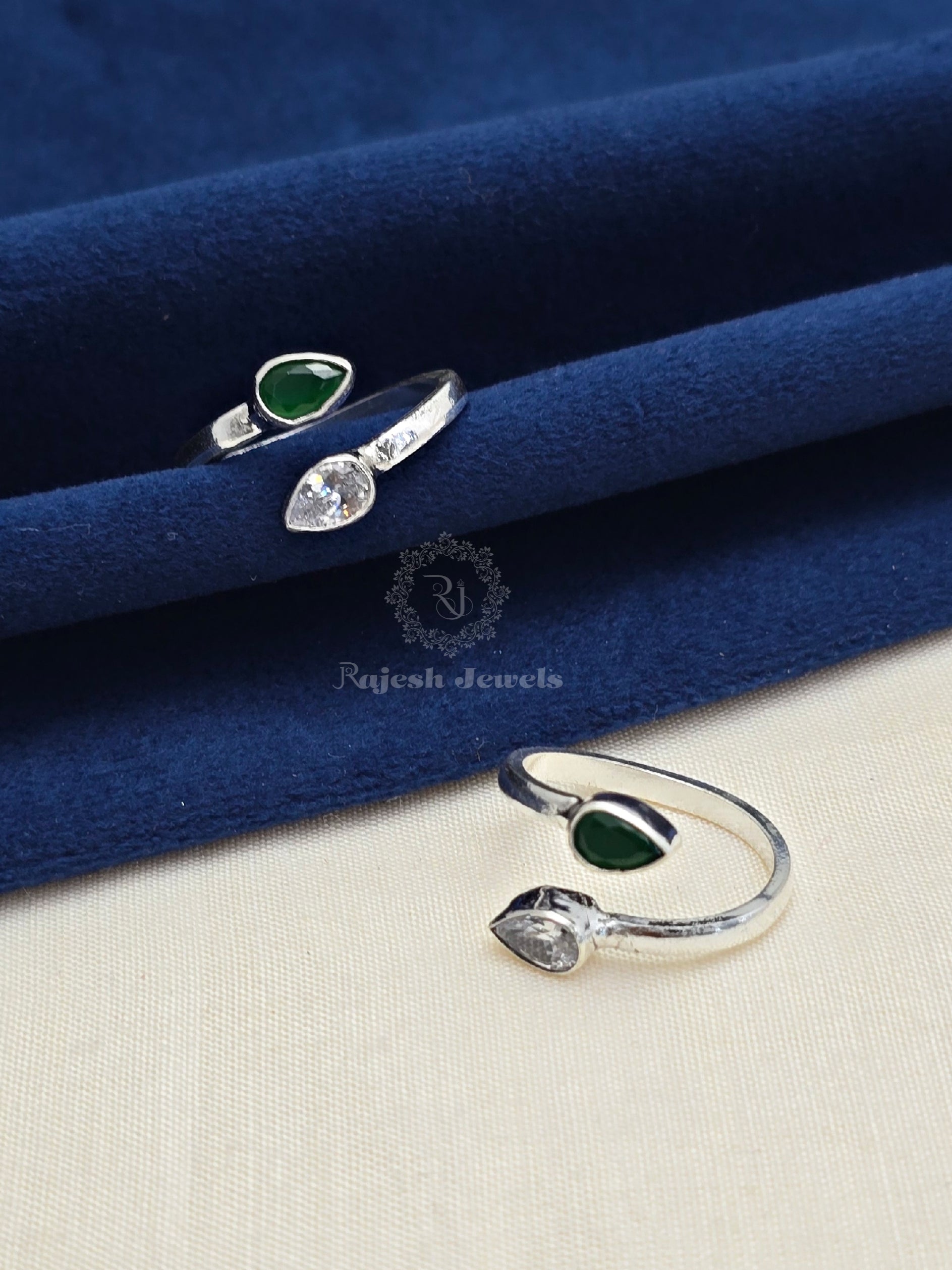 Splendid Top Adjustable Toerings