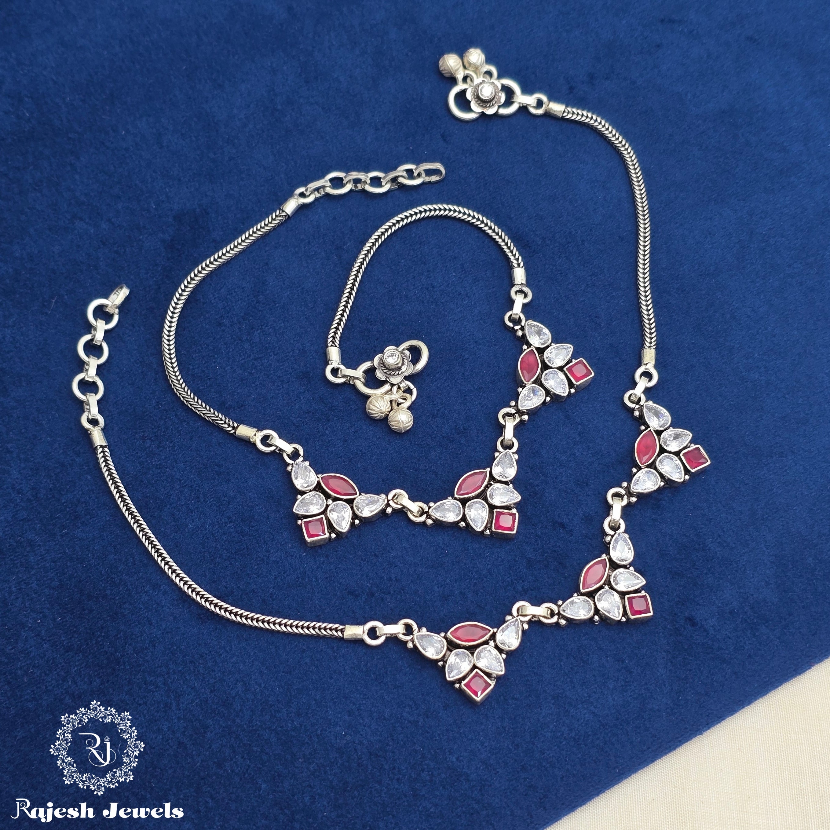 Wonderful Cutstone Dailywear Anklet