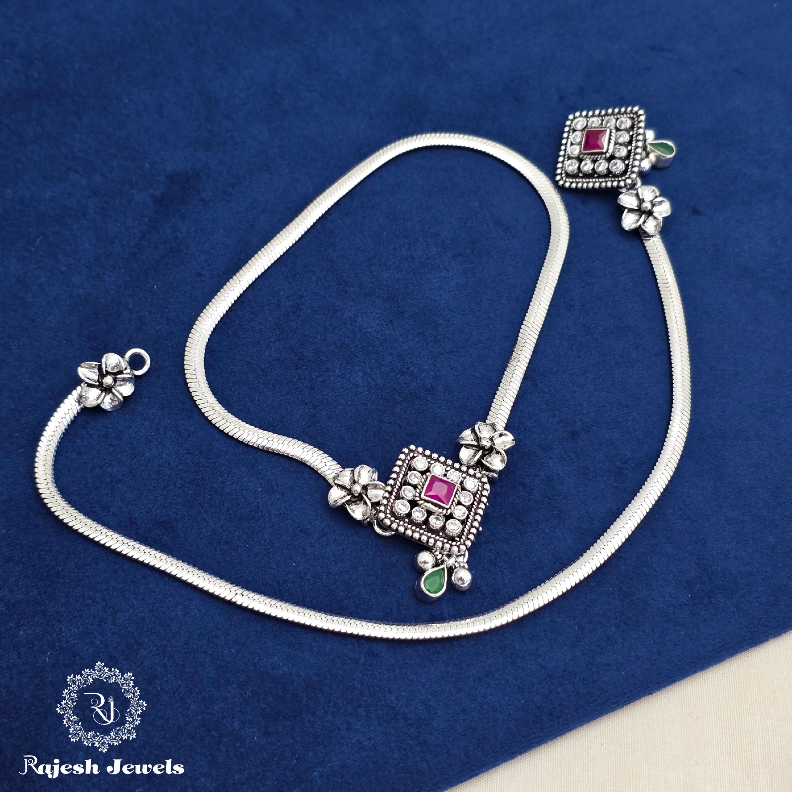 Geometric Flat Snake Chain Cutstone Anklet