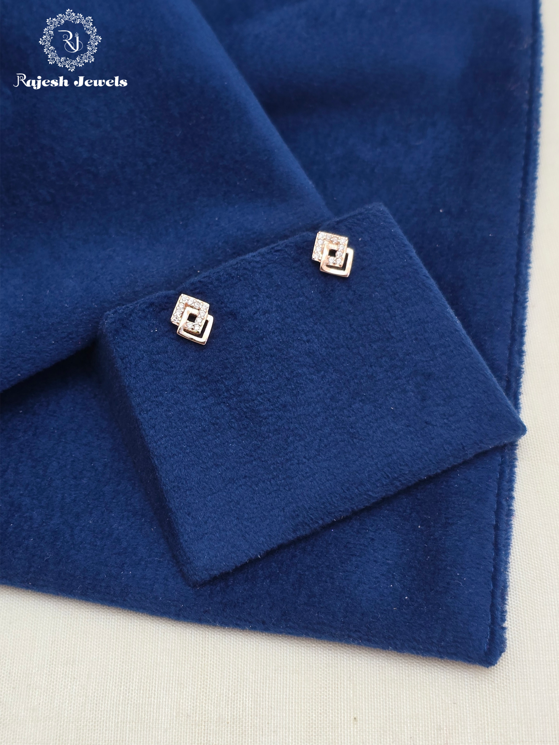 Engrossing Minimalistic Rosegold Stud Earrings